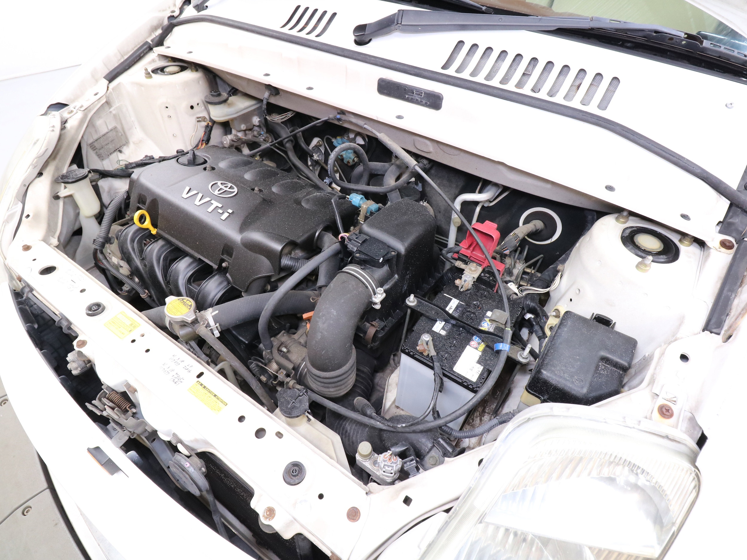 2000 Toyota Will 27