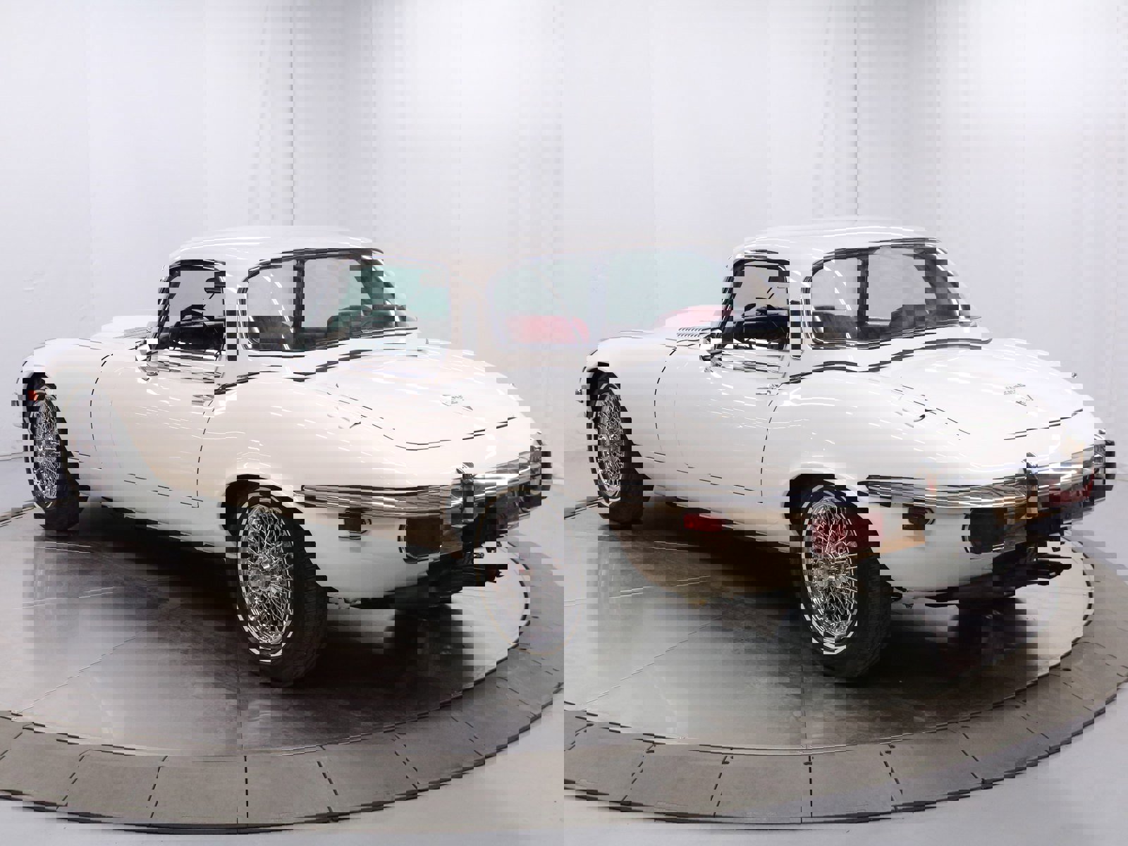 1974 Jaguar E Type 5