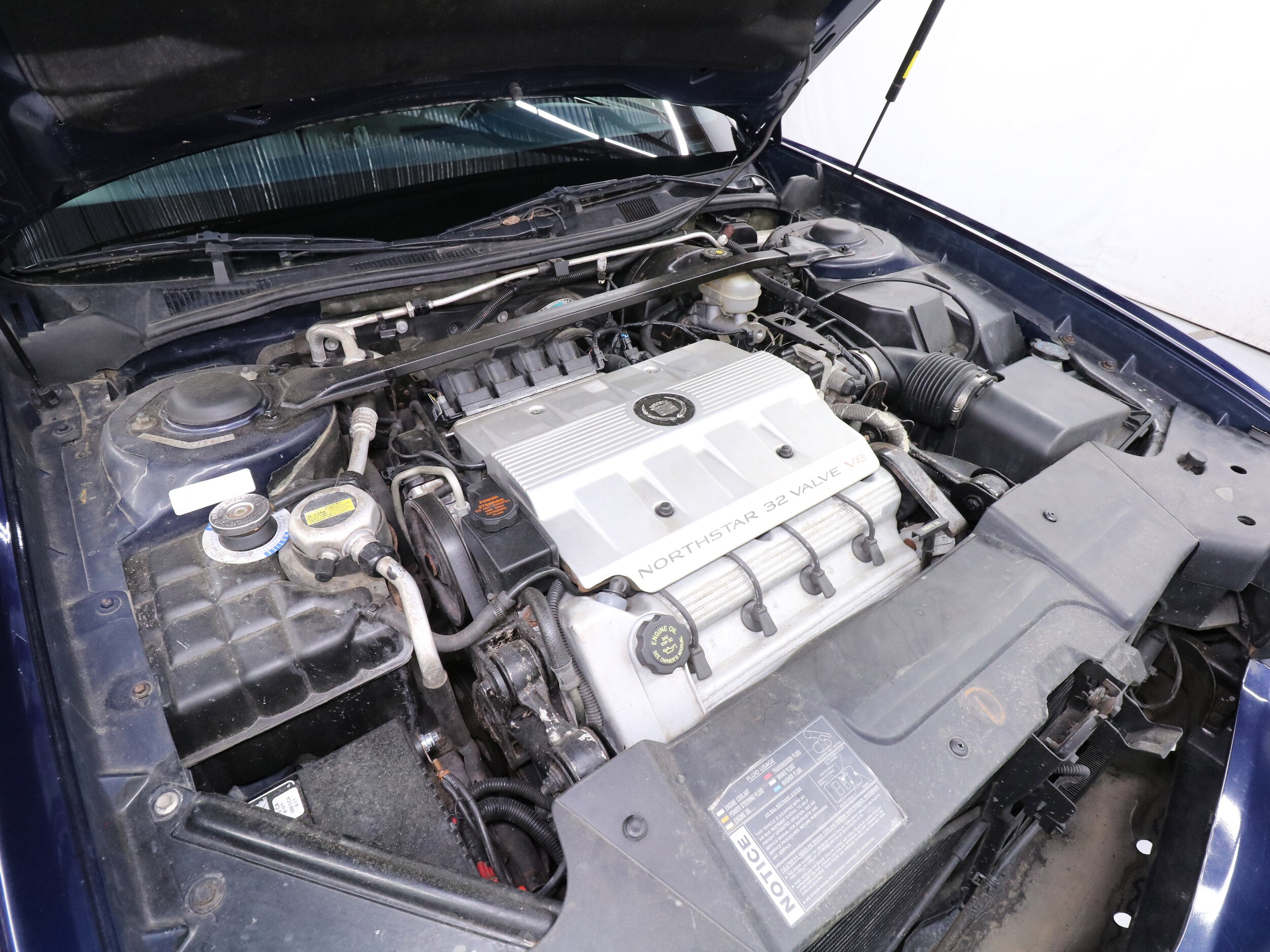 1996 Cadillac Concours 25