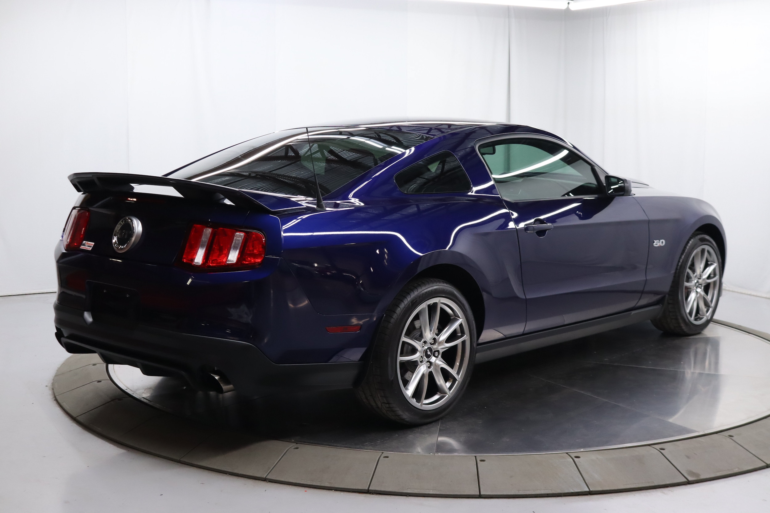2011 Ford Mustang 7