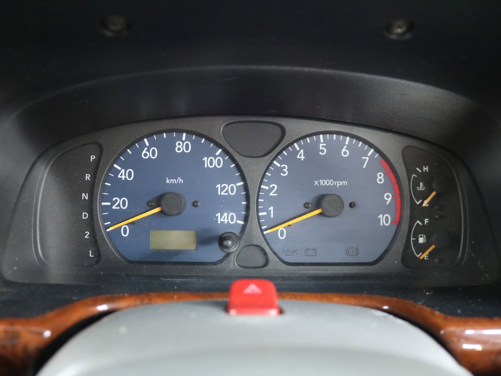 1999 Mazda AZ 10