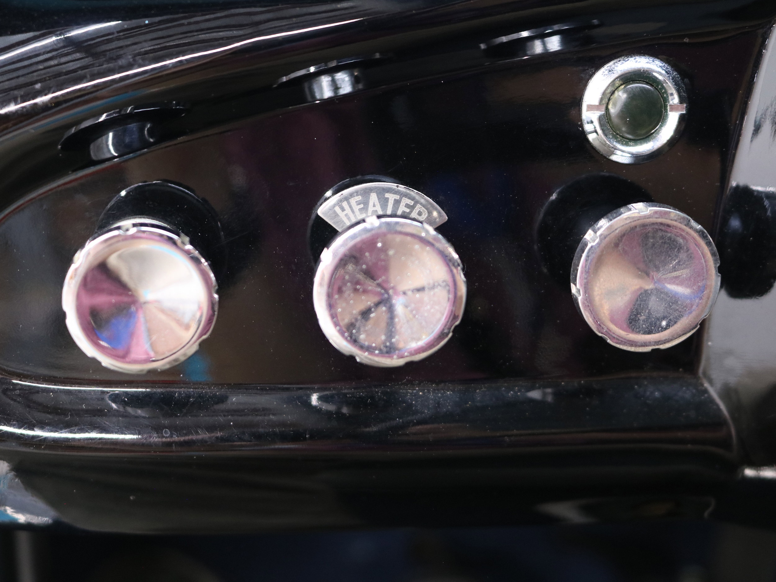 1958 Nash Metropolitan 12