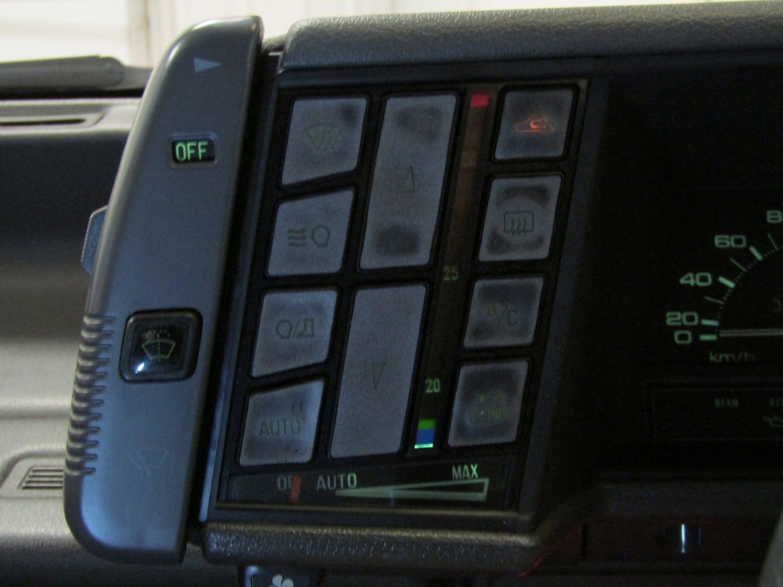 1985 Mazda Cosmo 22