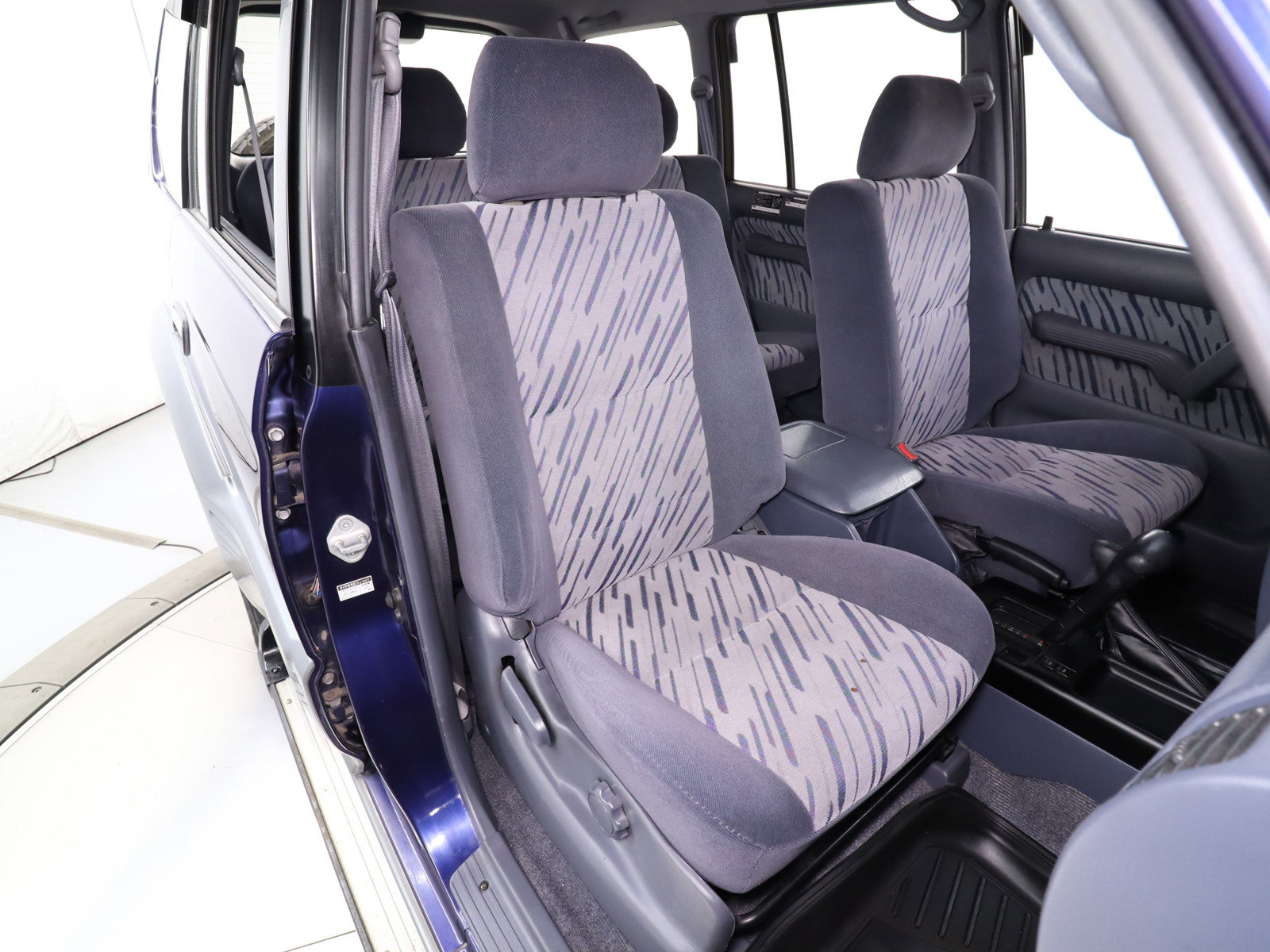 1997 Toyota Land Cruiser Prado 18