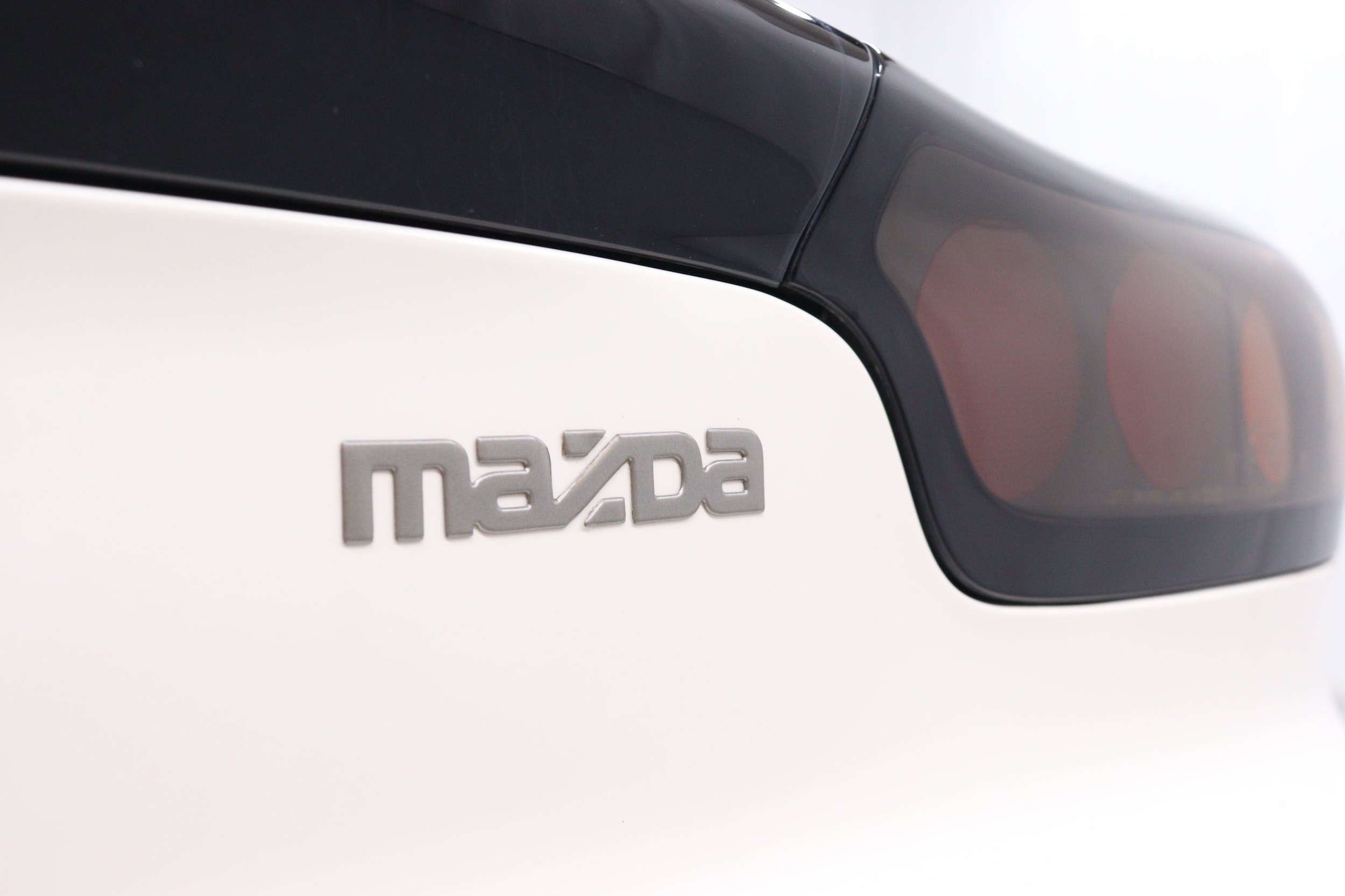2001 Mazda RX-7 60