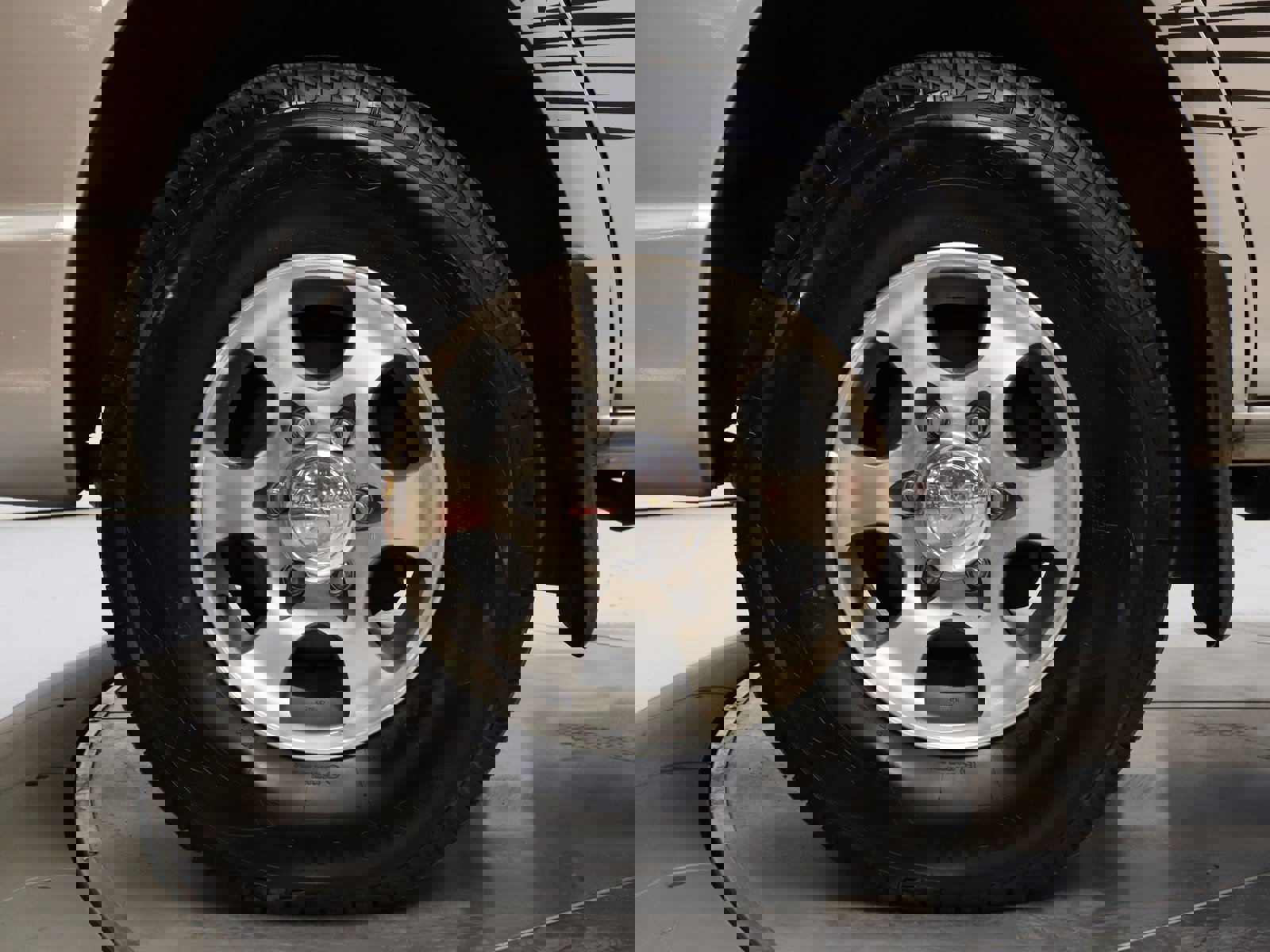 1998 Mitsubishi Delica 30