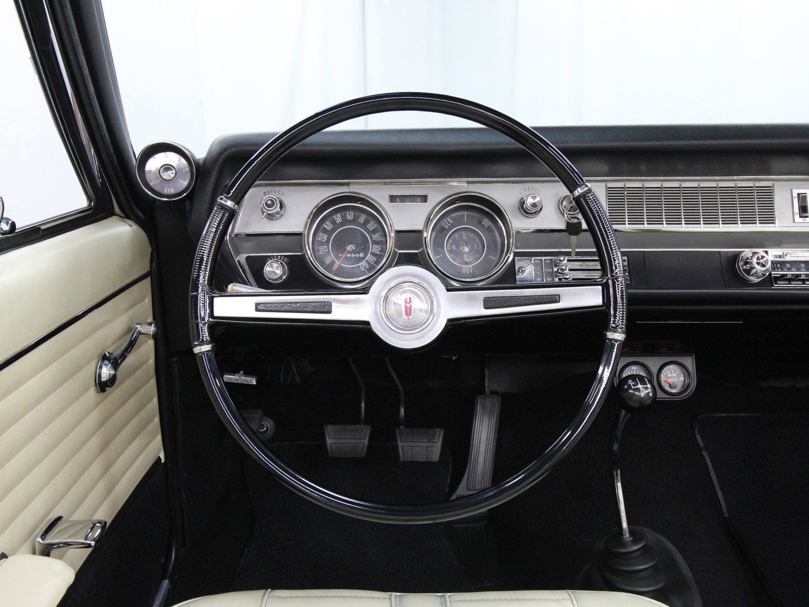 1966 Oldsmobile 442 14
