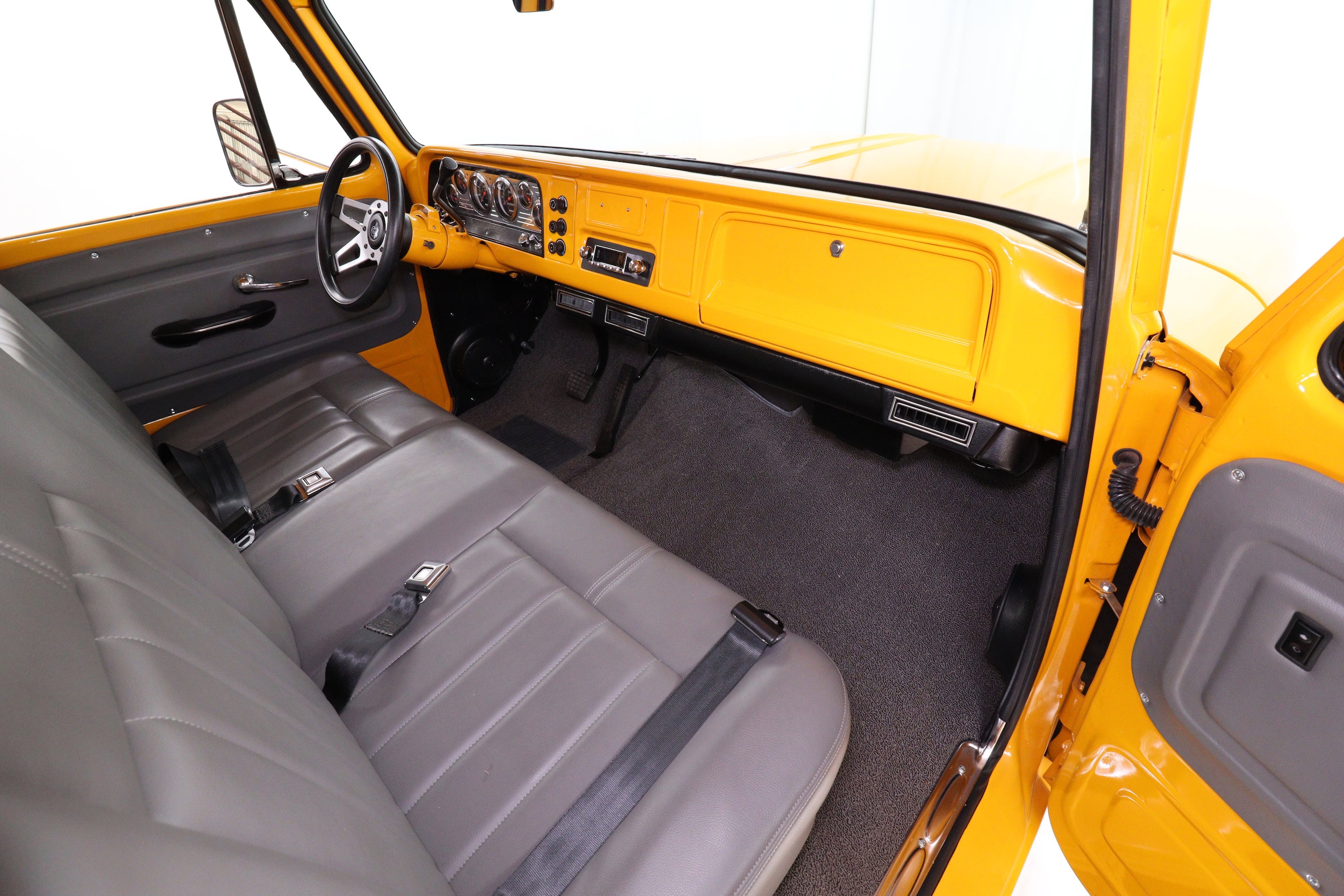 1965 Chevrolet C10 13