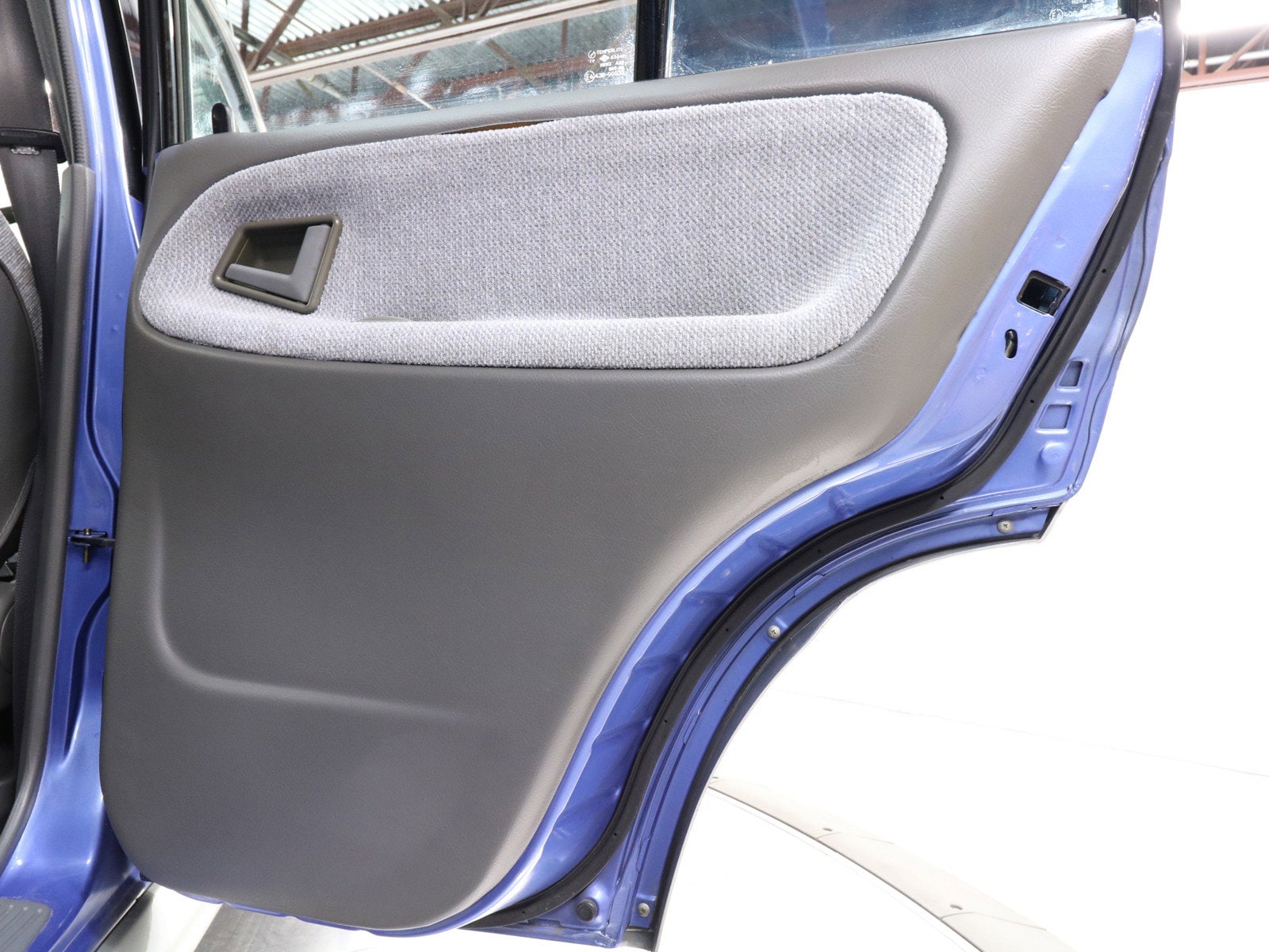 1997 Suzuki Escudo 24