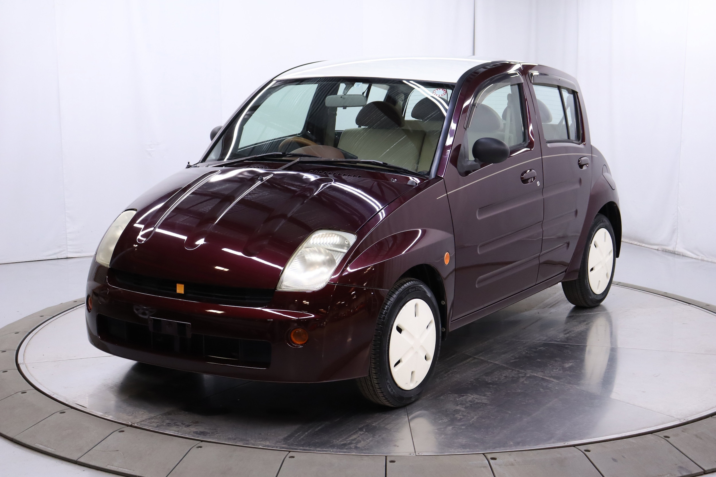 2000 Toyota Will 6