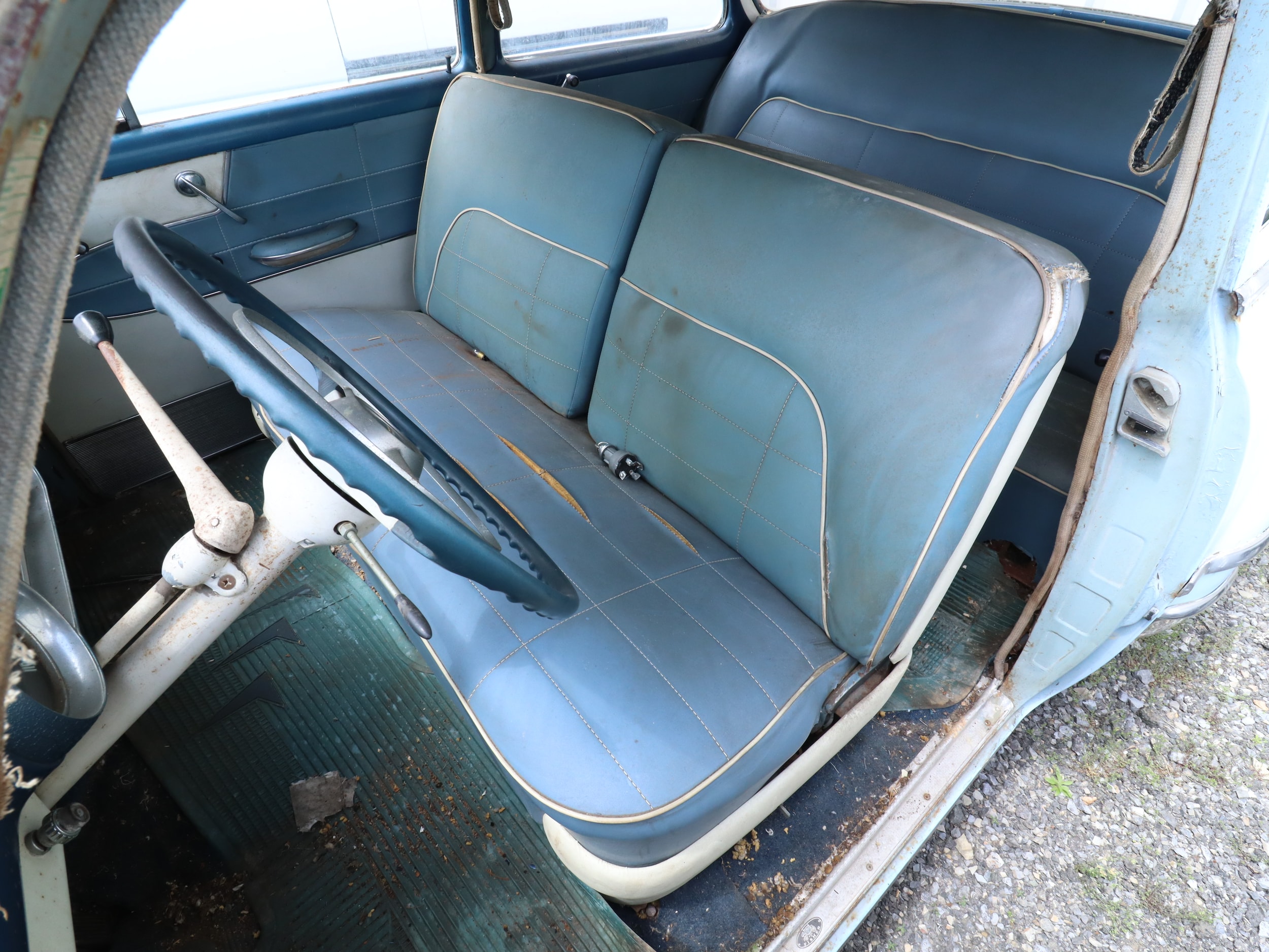 1954 Chevrolet 2 Door 8