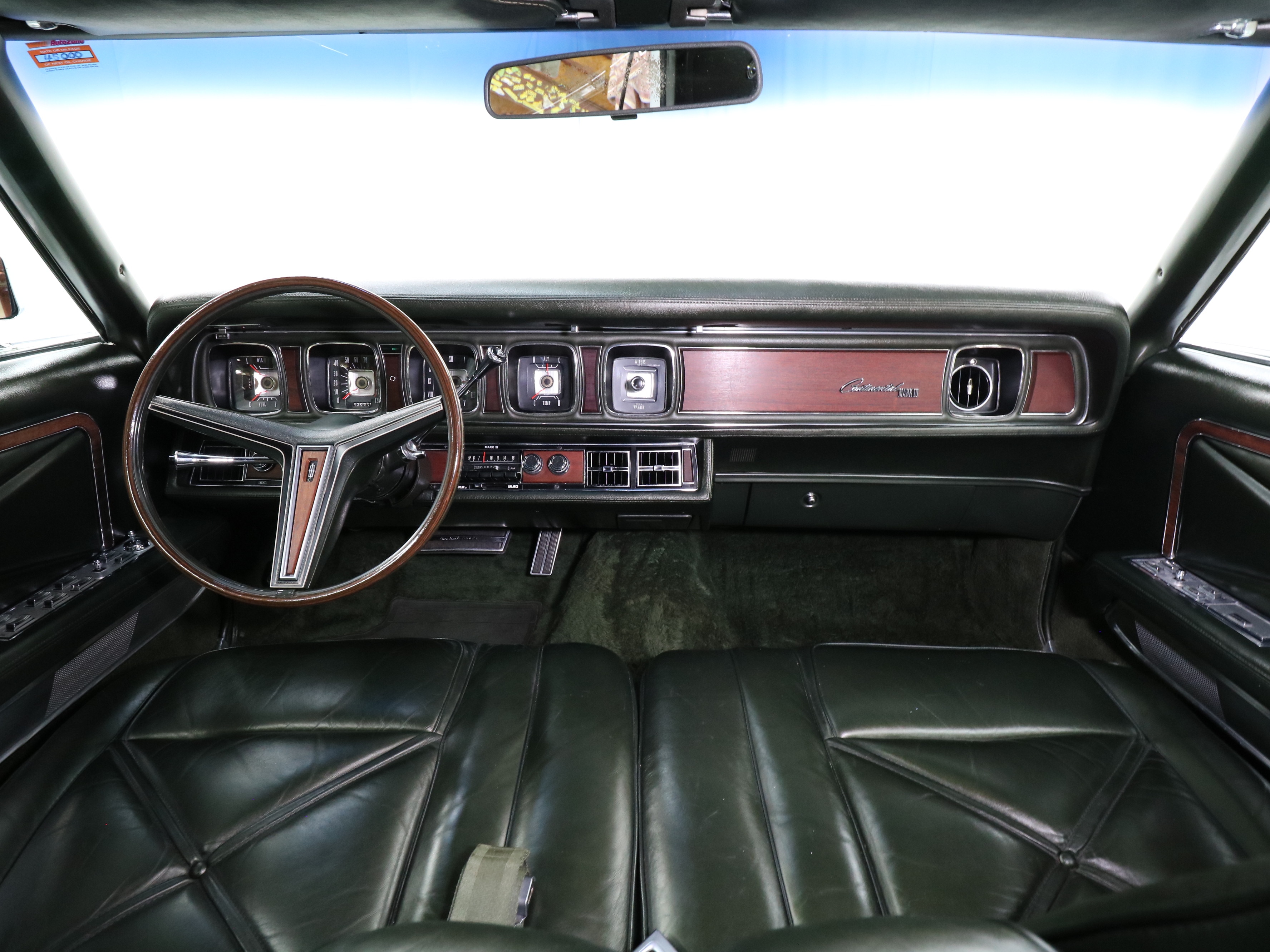 1970 Lincoln Mark III 40