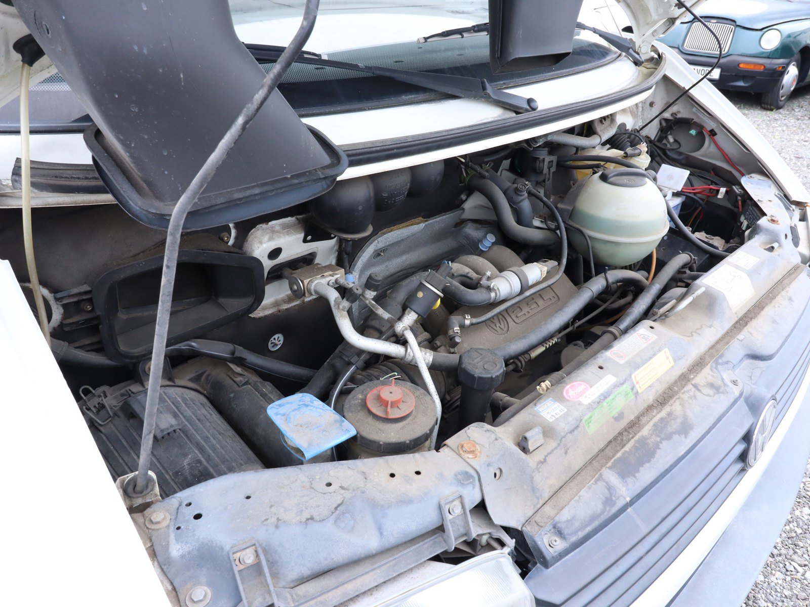 1995 Volkswagen Eurovan 38
