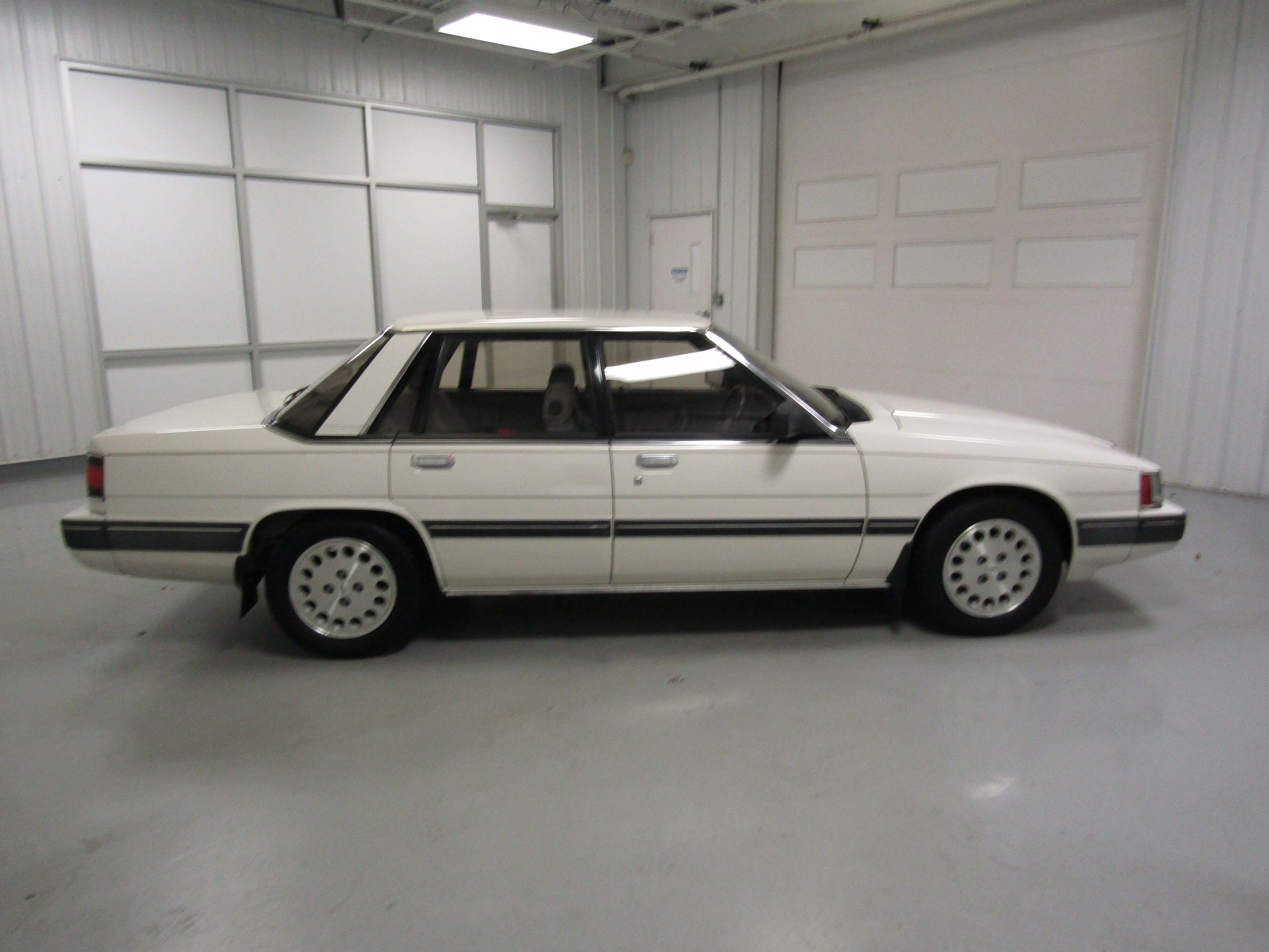 1985 Mazda Cosmo 9
