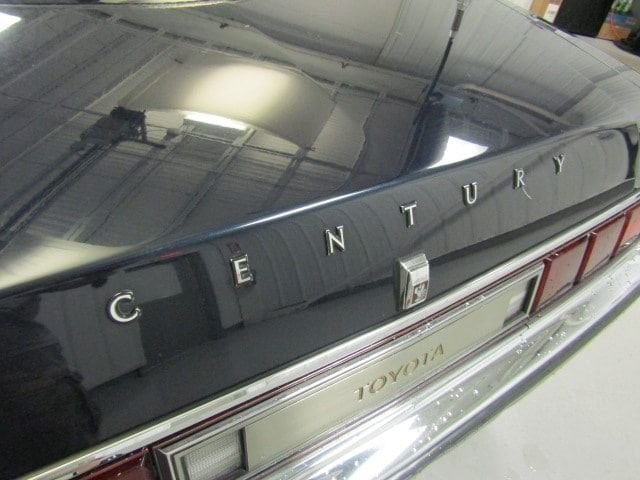 1989 Toyota Century 48