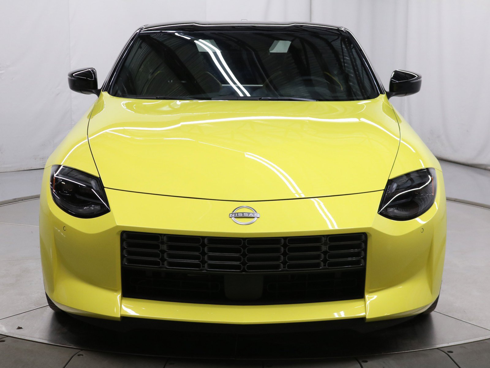 2023 Nissan Z 8
