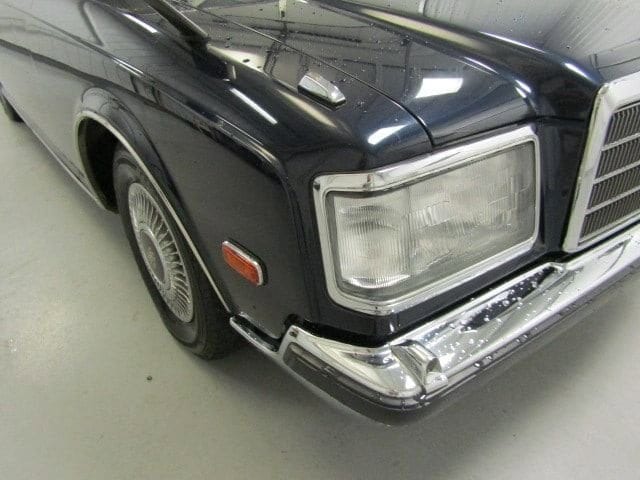 1989 Toyota Century 38