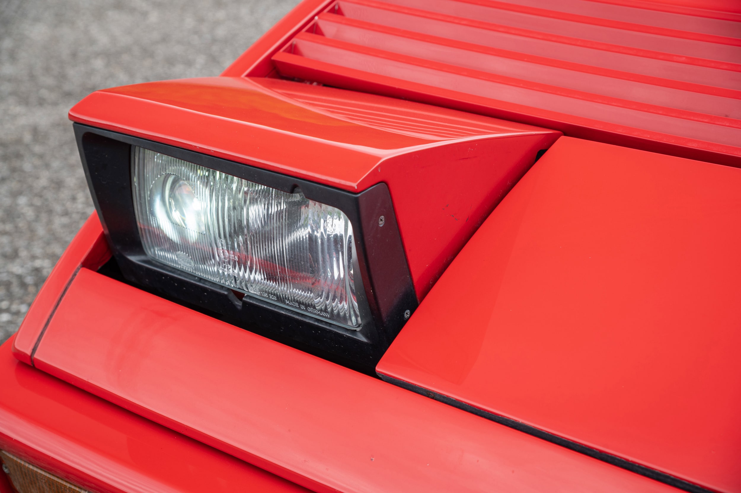 1991 Ferrari Mondial 47