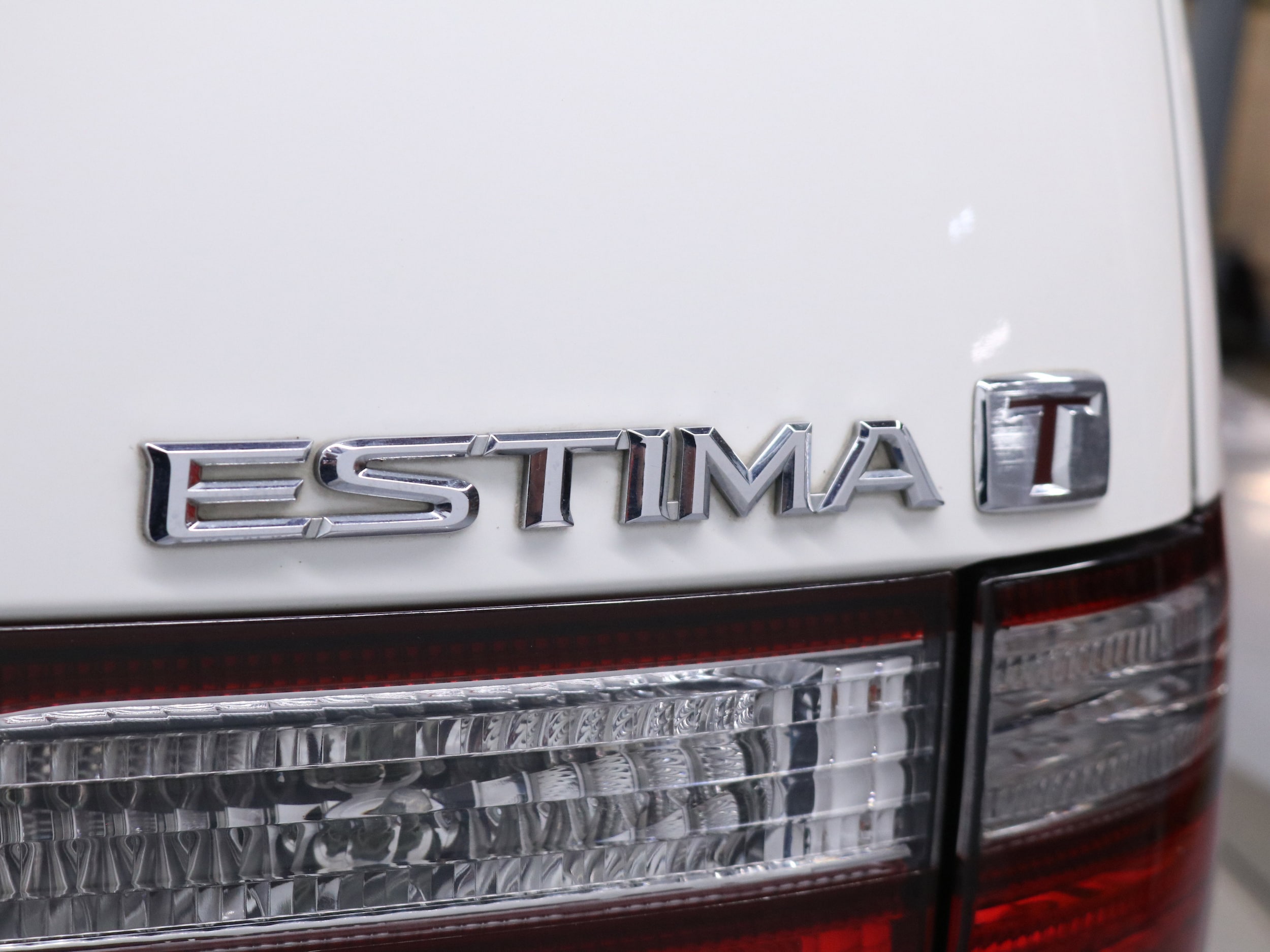 2000 Toyota Estima 65