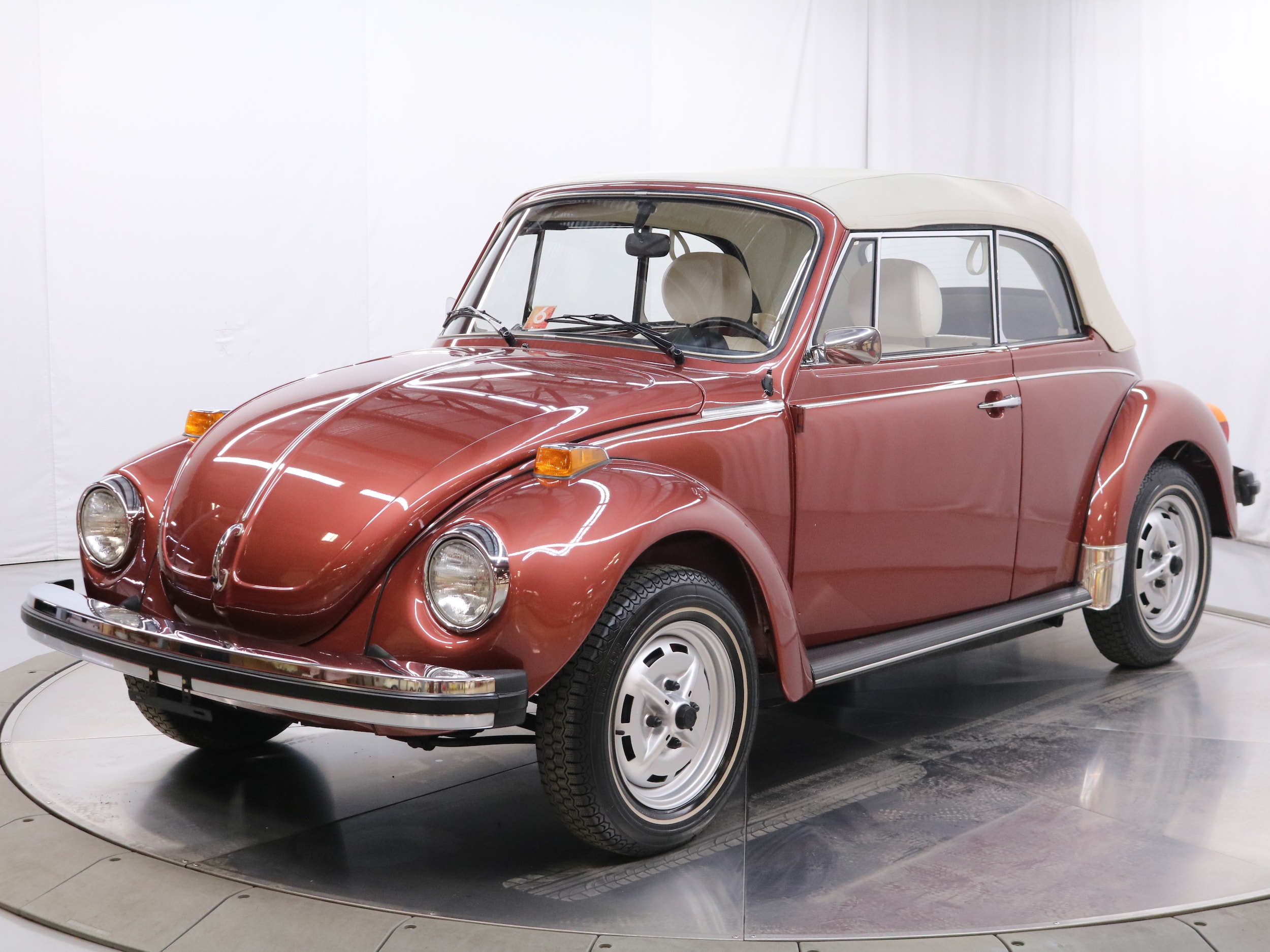1978 Volkswagen Super Beetle 2