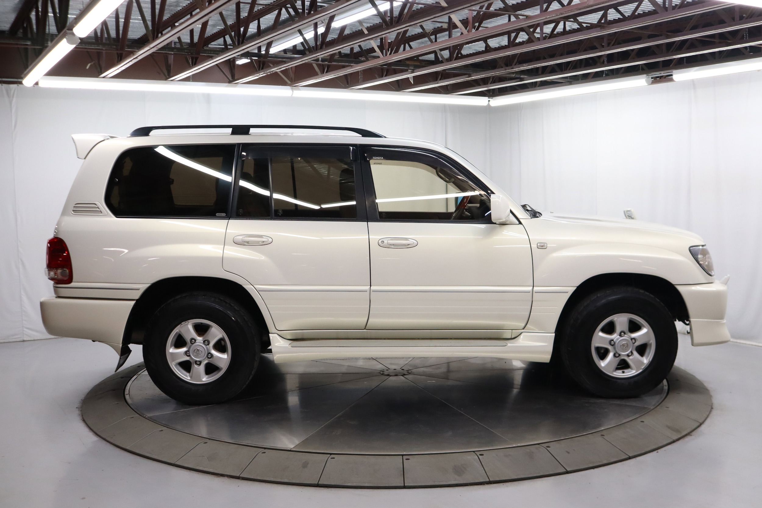 2000 Toyota Land Cruiser 10