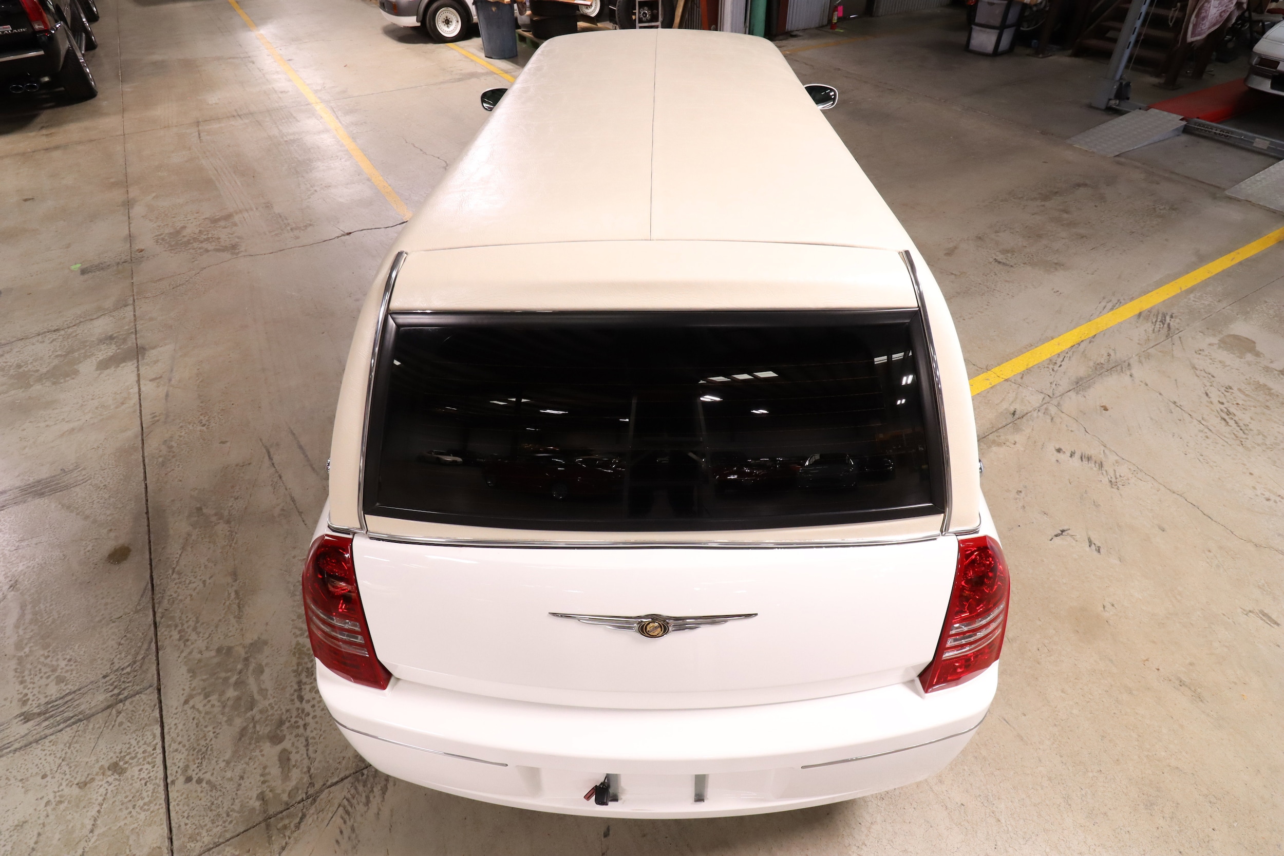 2007 Chrysler 300 47