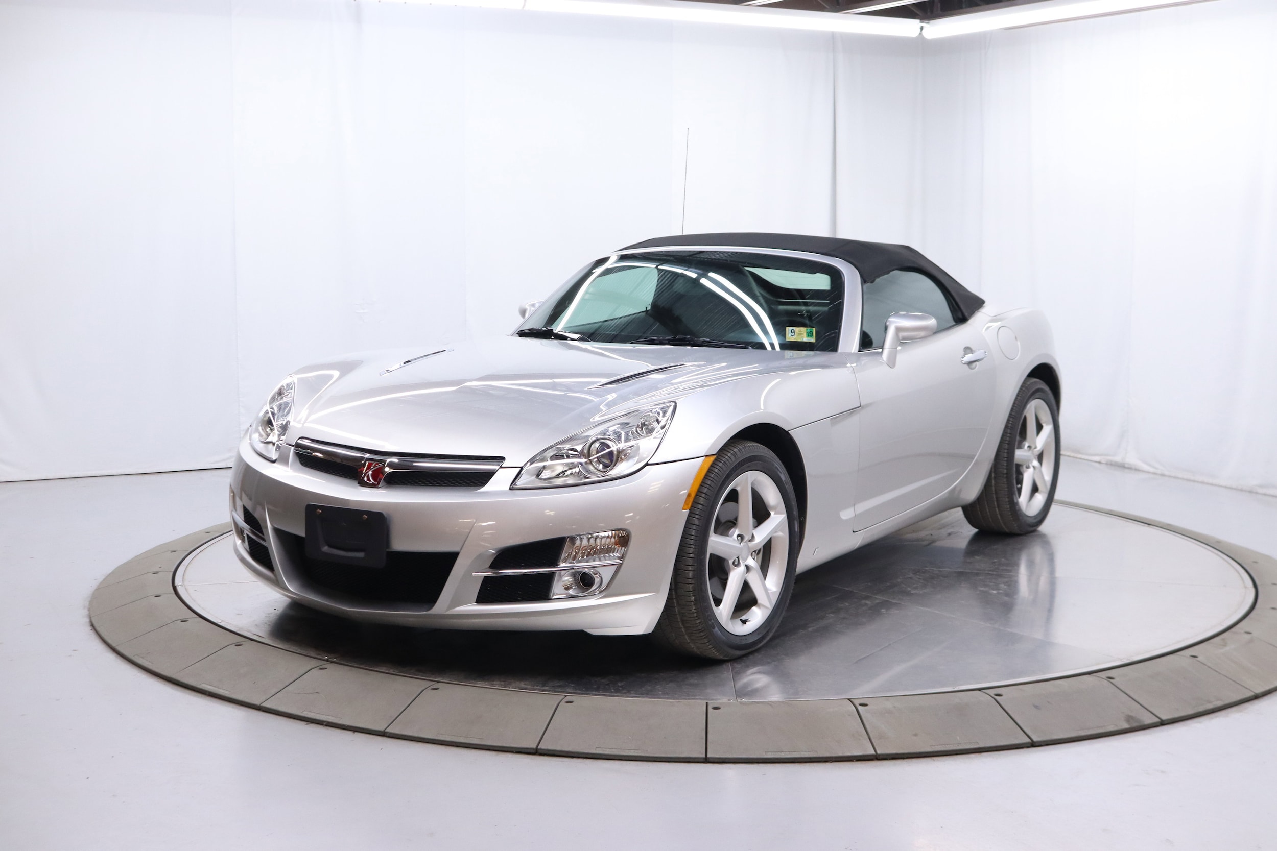 2007 Saturn Sky 4