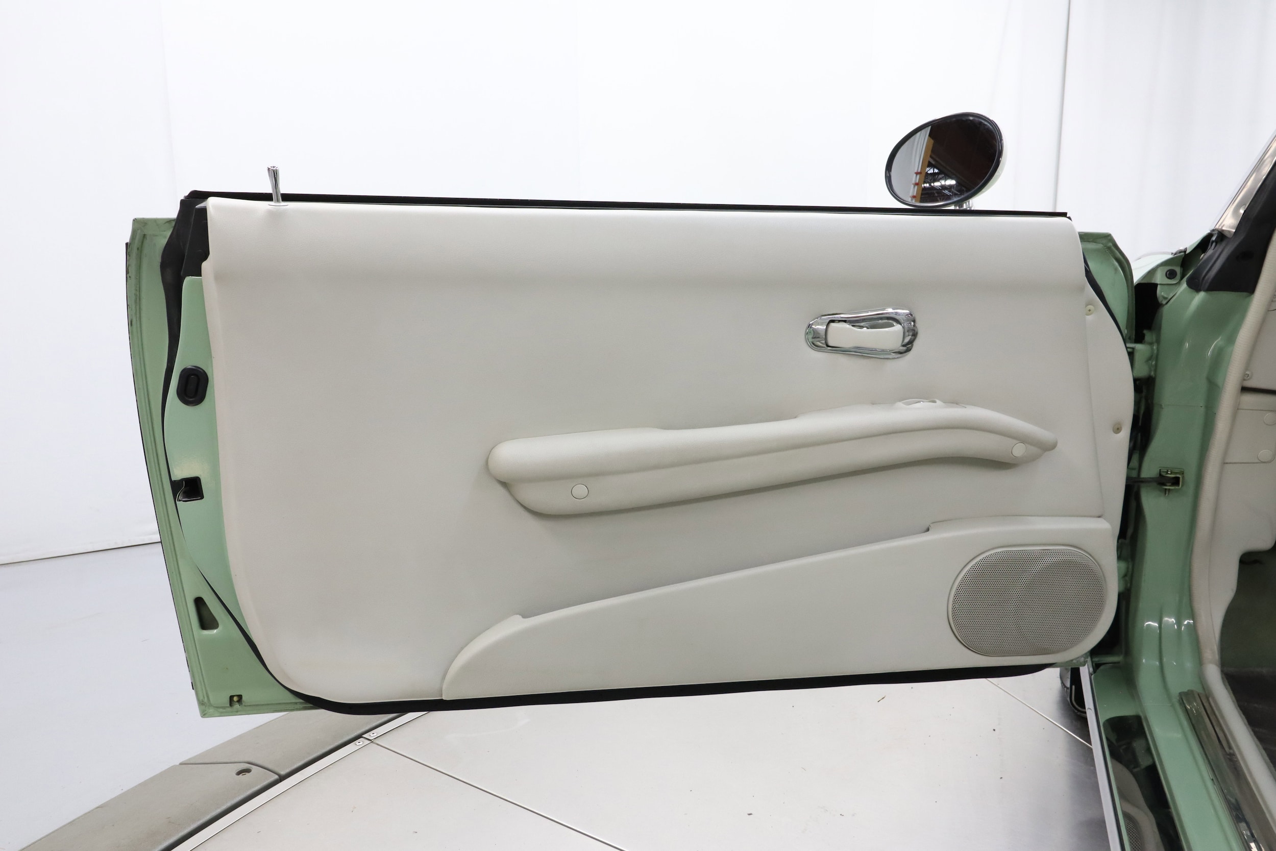 1991 Nissan Figaro 22