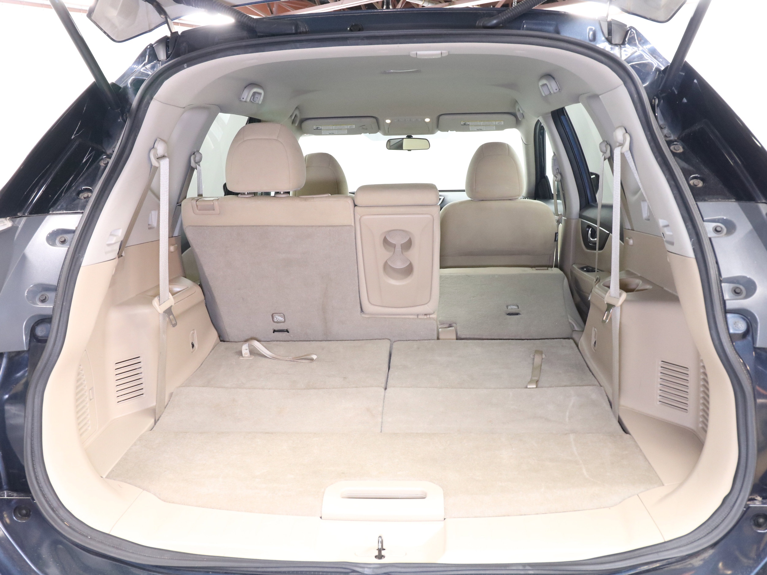 2015 Nissan Rogue 28