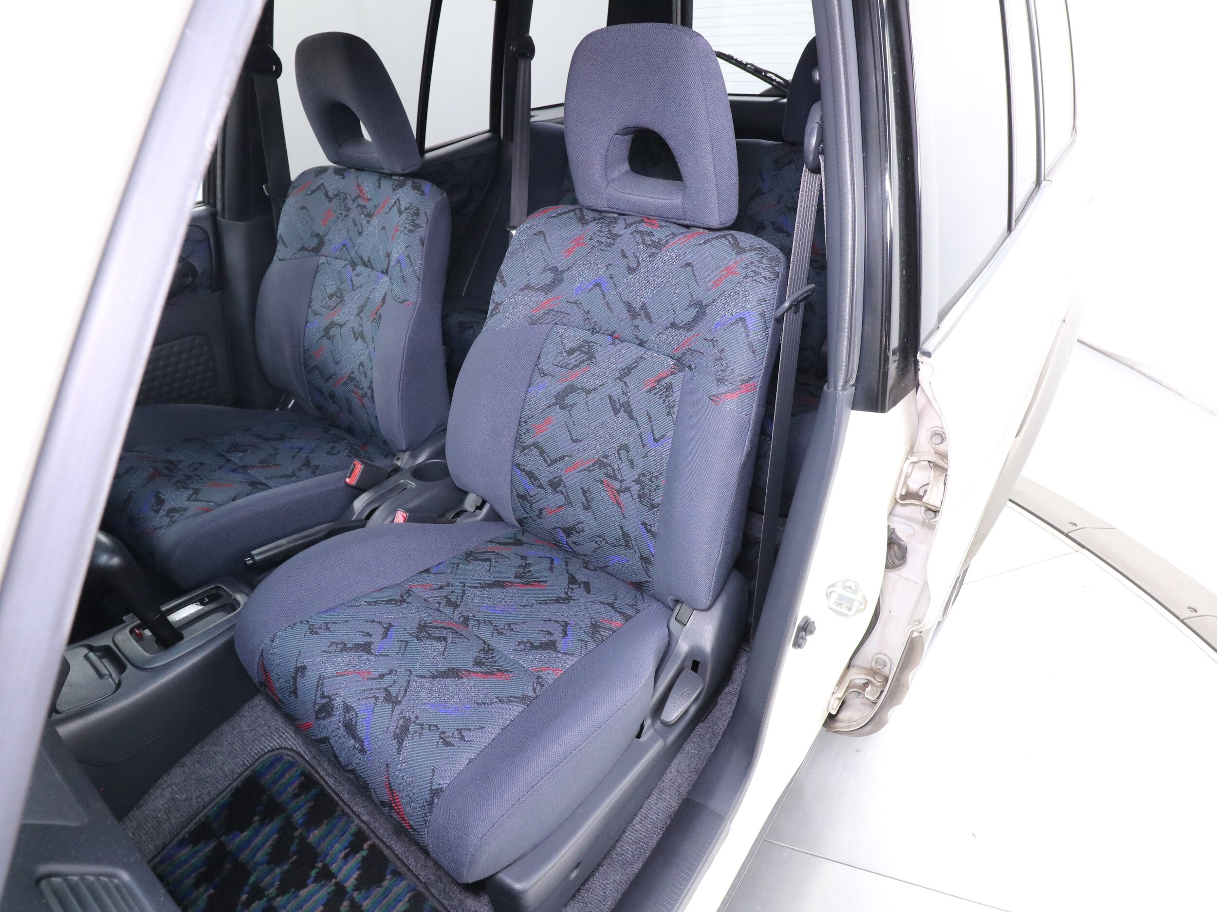 1998 Toyota RAV4 17