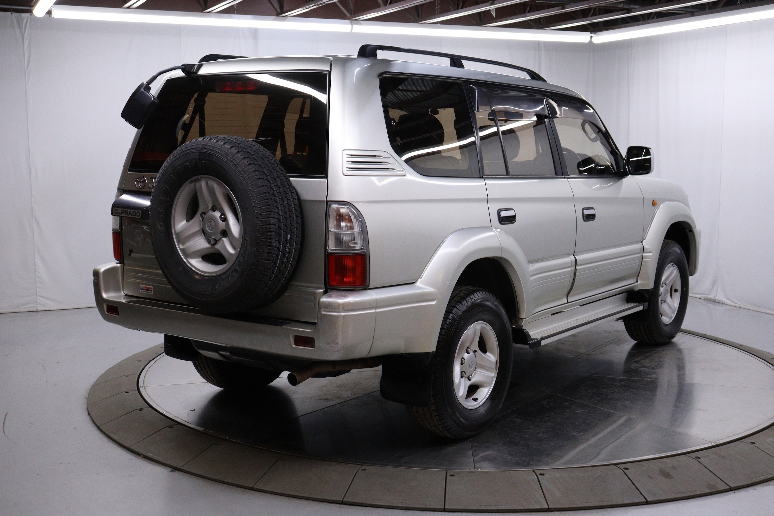 1999 Toyota Land Cruiser 9
