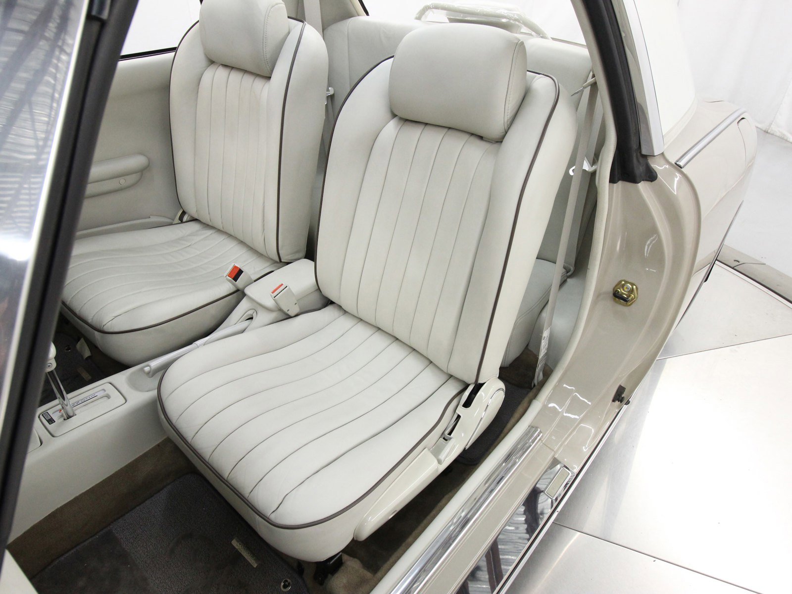 1991 Nissan Figaro JDM car for sale — photo 19 of 25