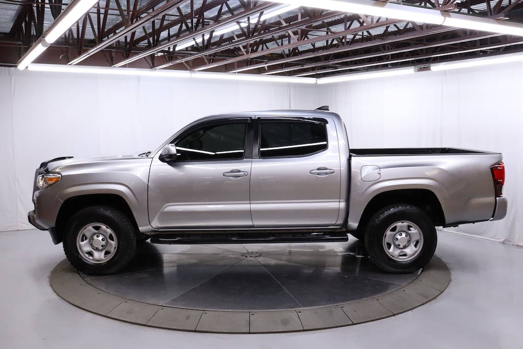 Used 2018 Toyota Tacoma SR Crew Cab Pickup