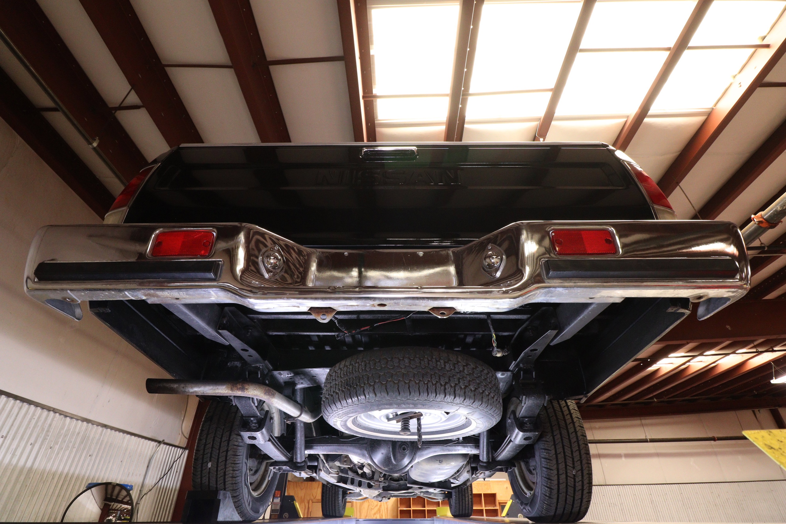 1985 Nissan 720 33