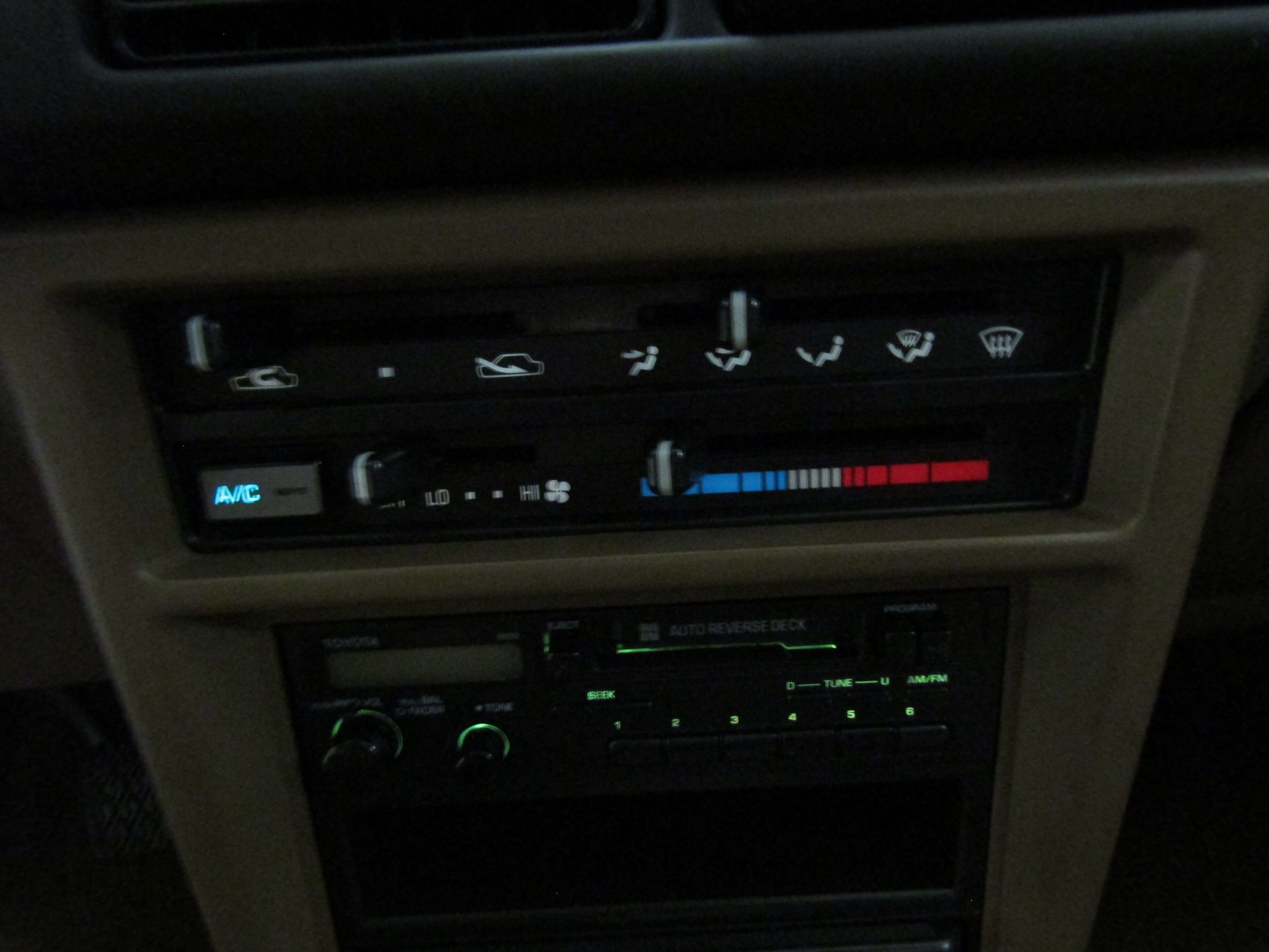 1989 Toyota Corolla 18