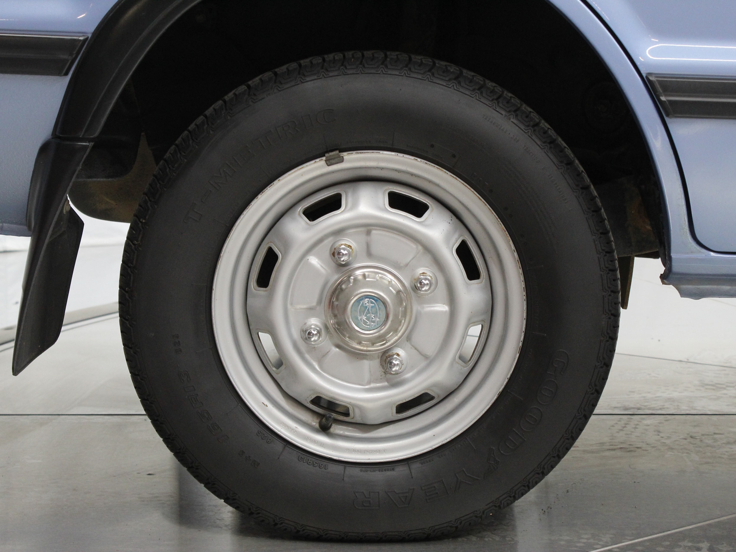 1984 Subaru DL 27