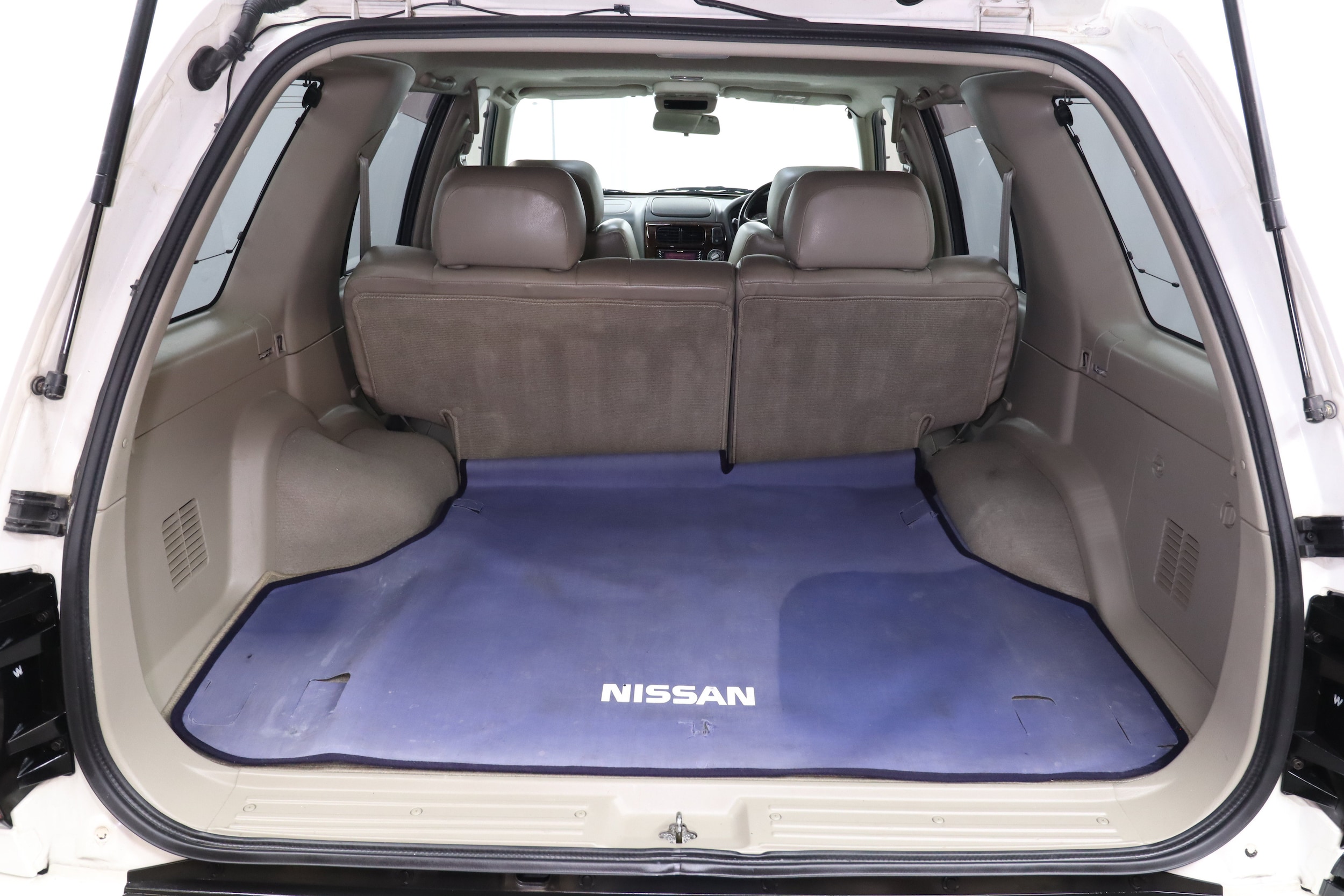 1999 Nissan Terrano Regulus 28