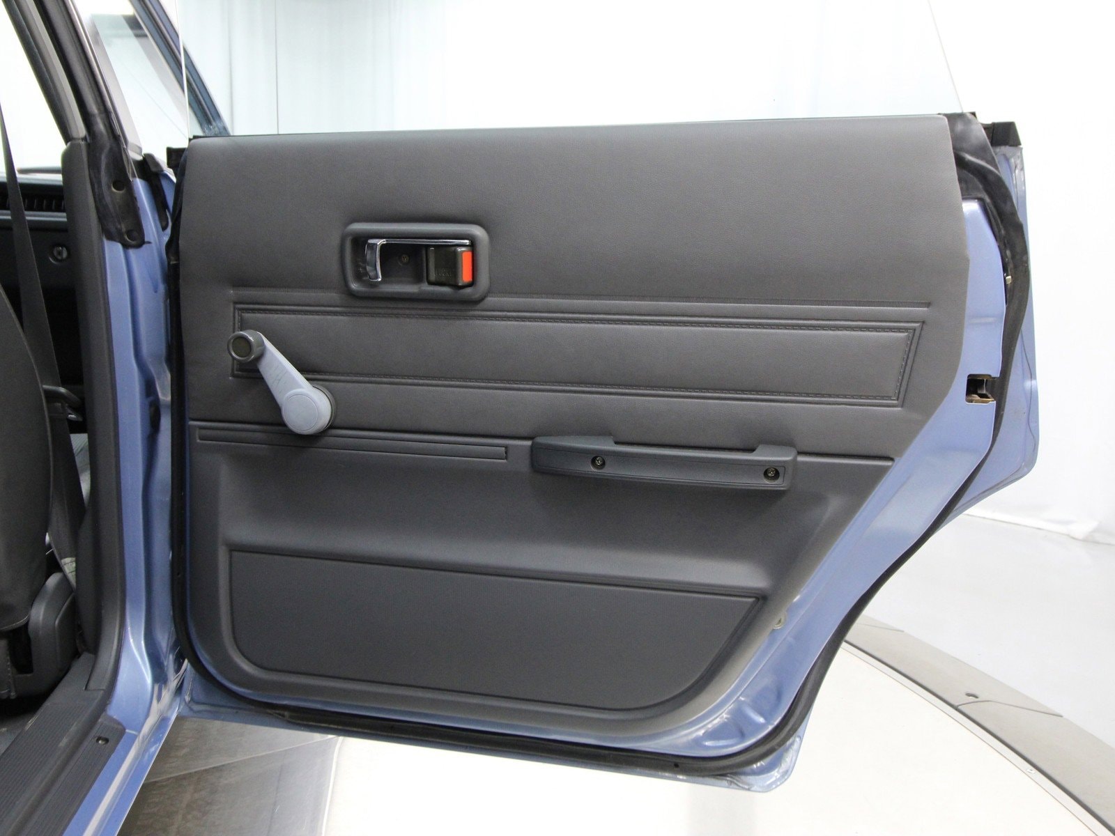 1984 Subaru DL 23