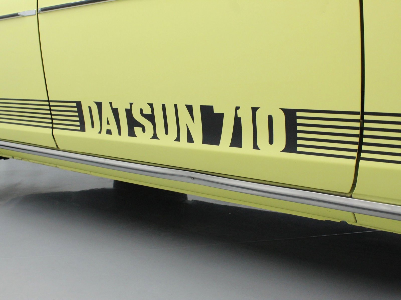 1974 Datsun 710 102