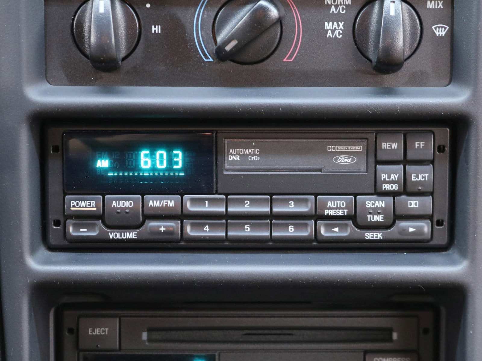 1996 Ford Mustang 13
