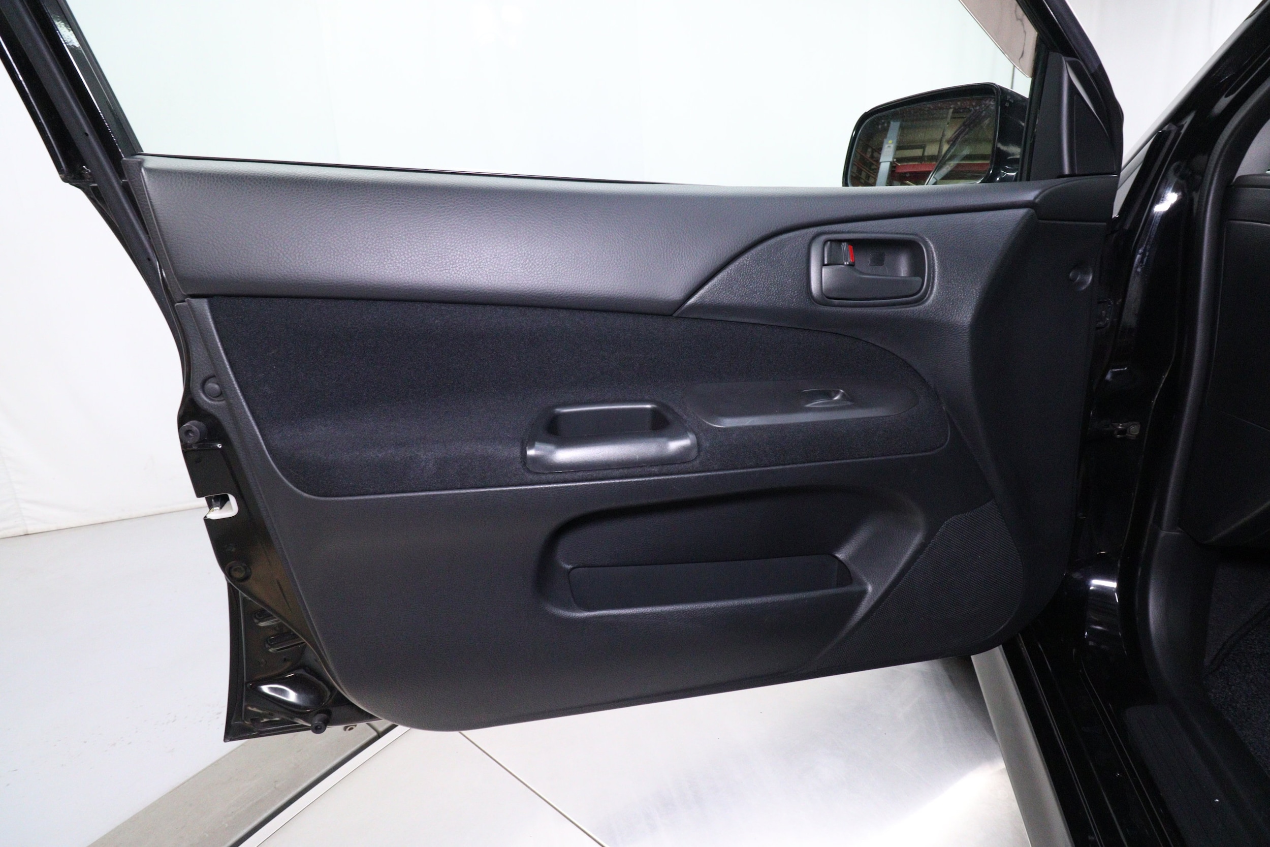 2001 Mitsubishi Lancer 23