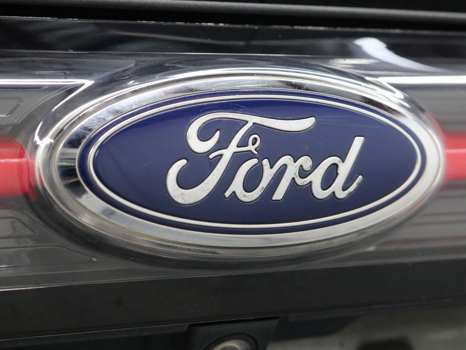 2017 Ford Edge 55