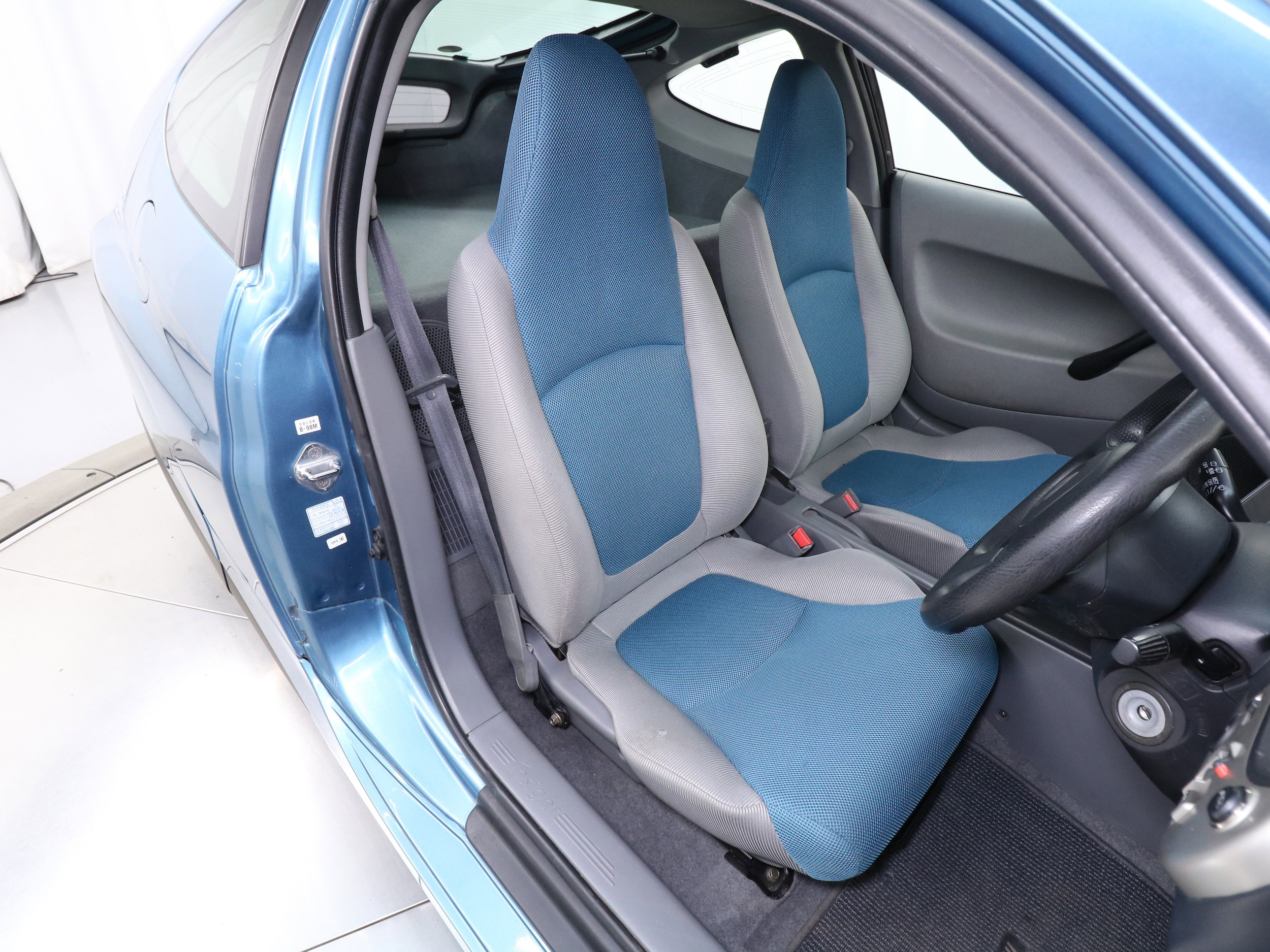 2000 Honda Insight 17