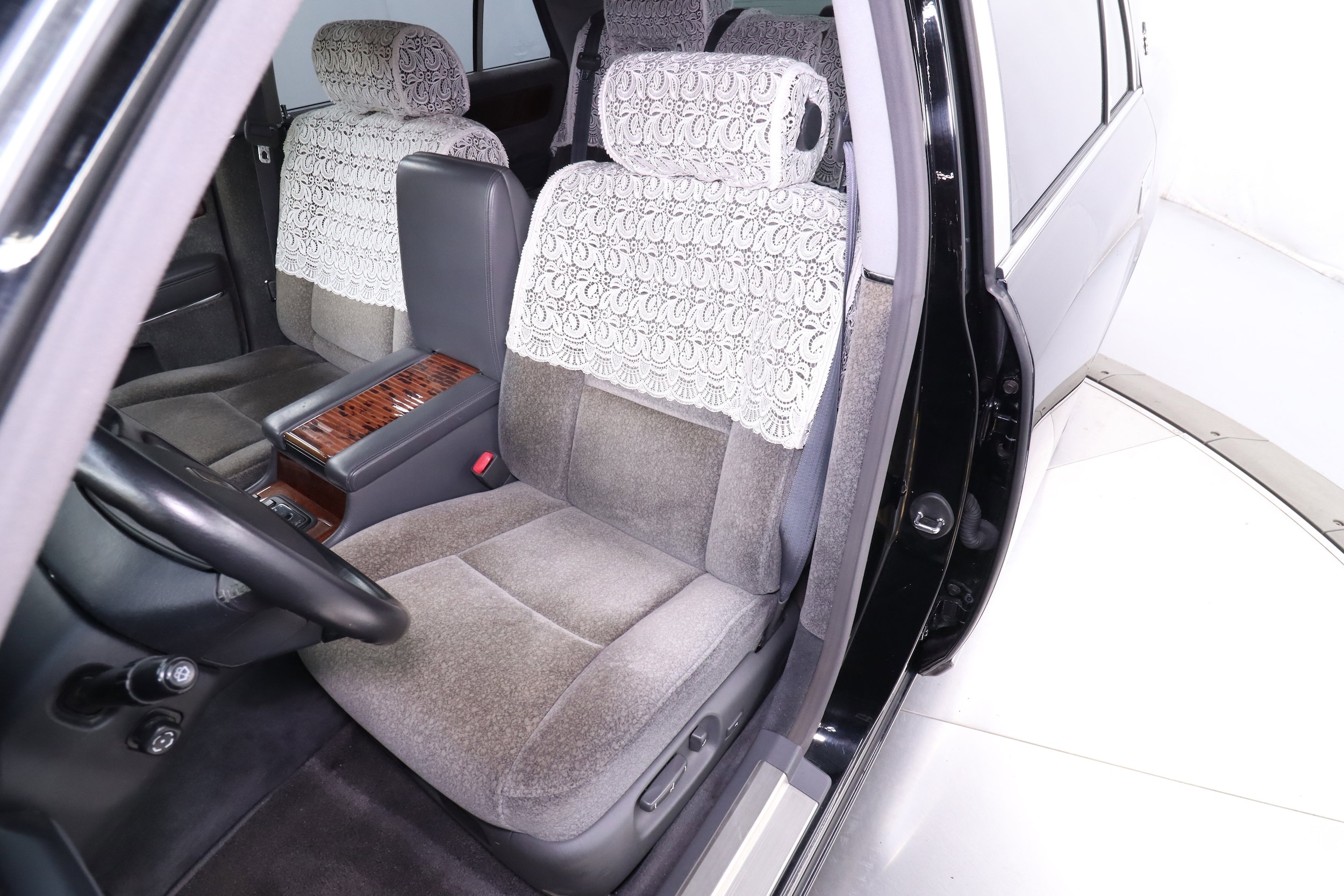 1997 Toyota Century 19