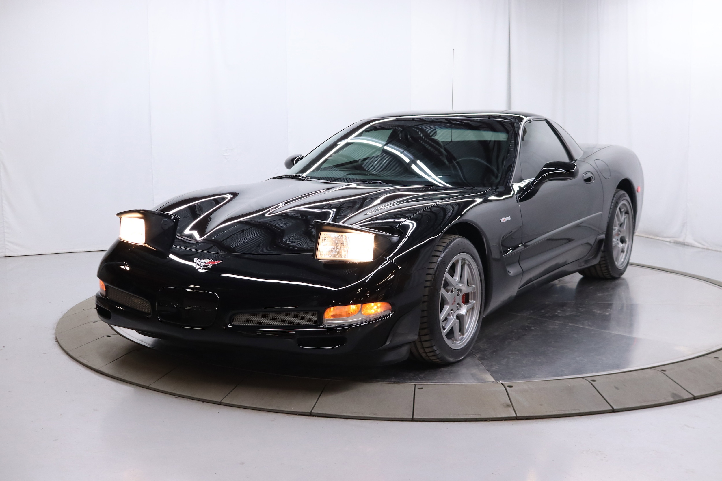 2003 Chevrolet Corvette 11