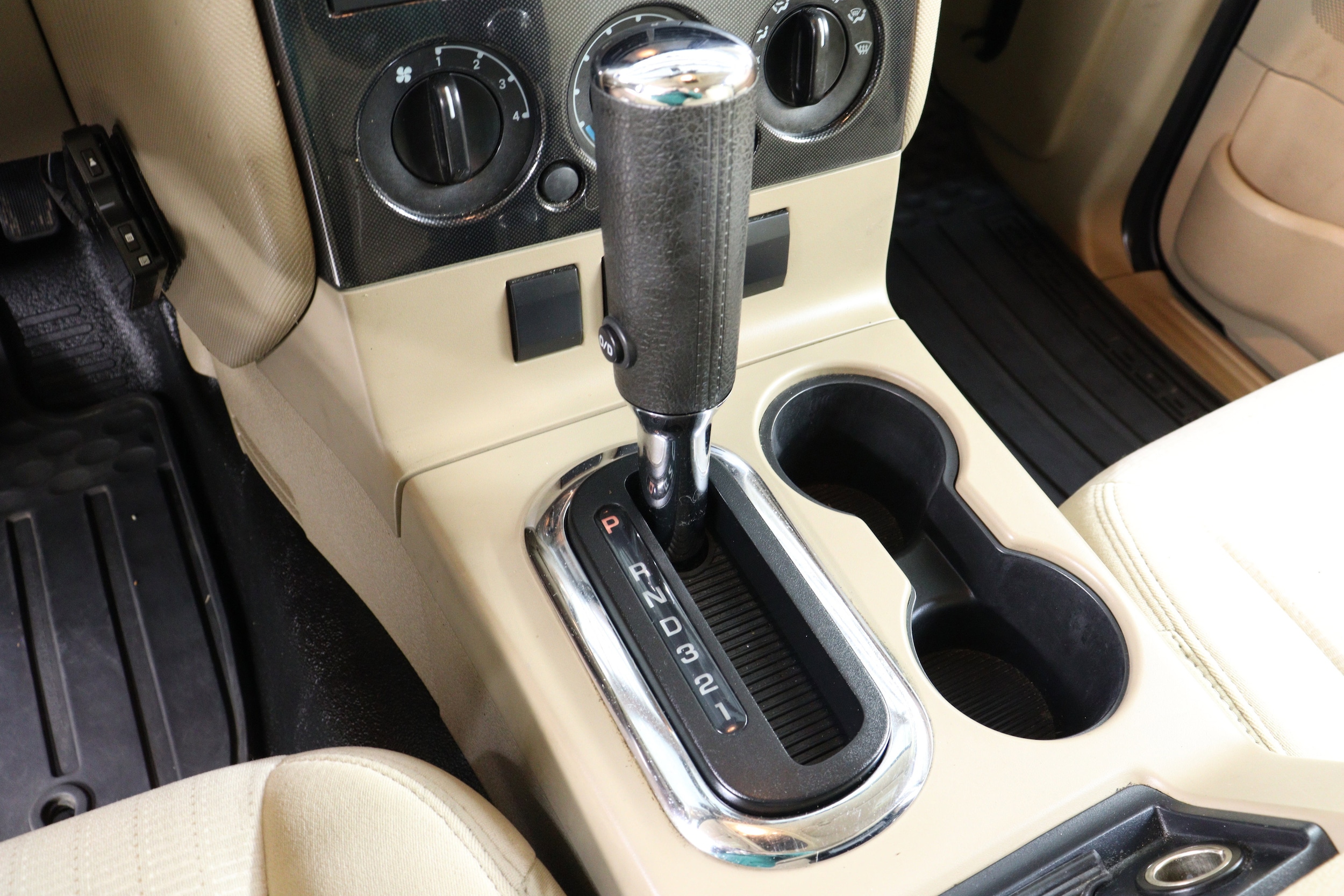 2008 Ford Explorer Sport Trac 17
