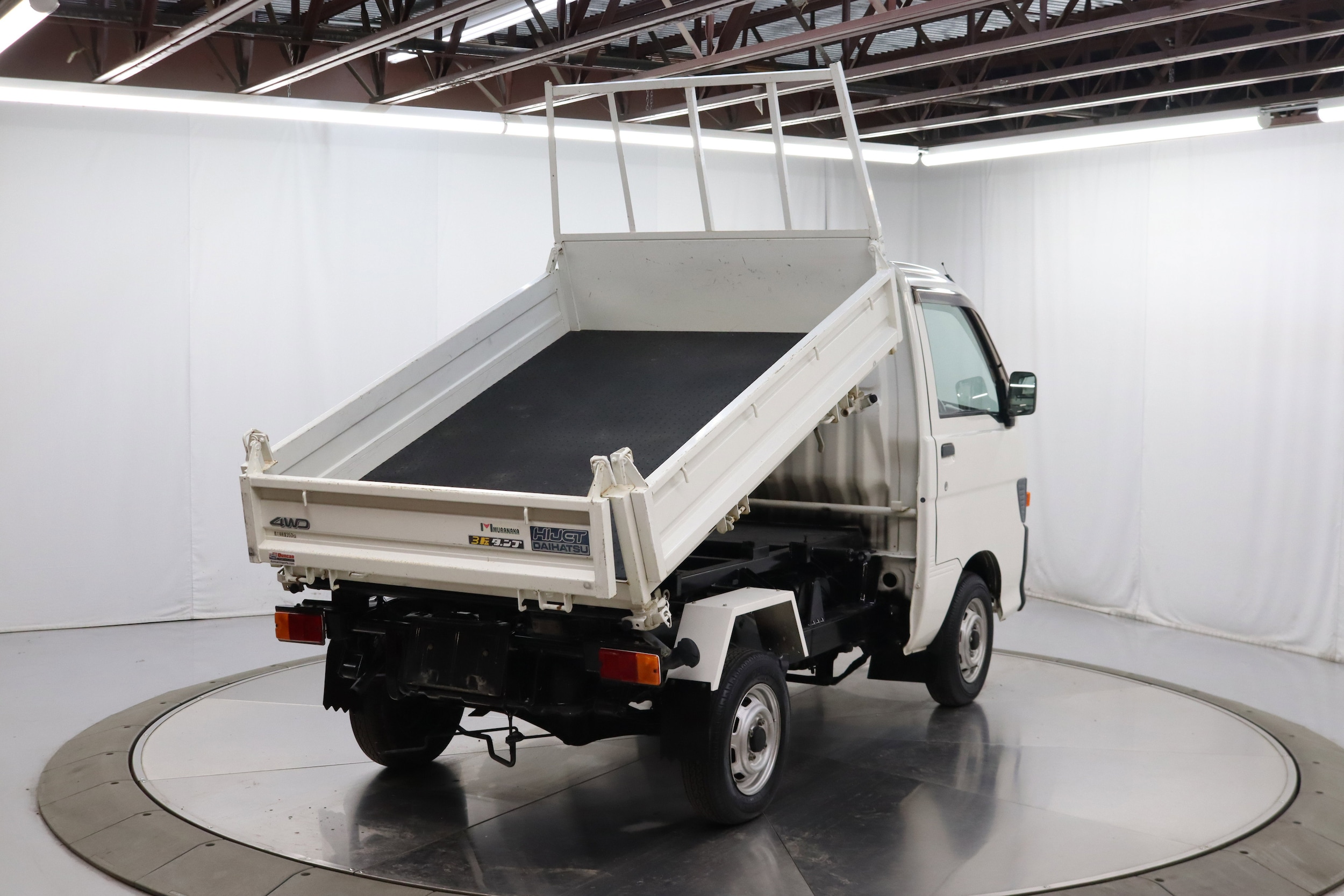 1998 Daihatsu Hijet 12