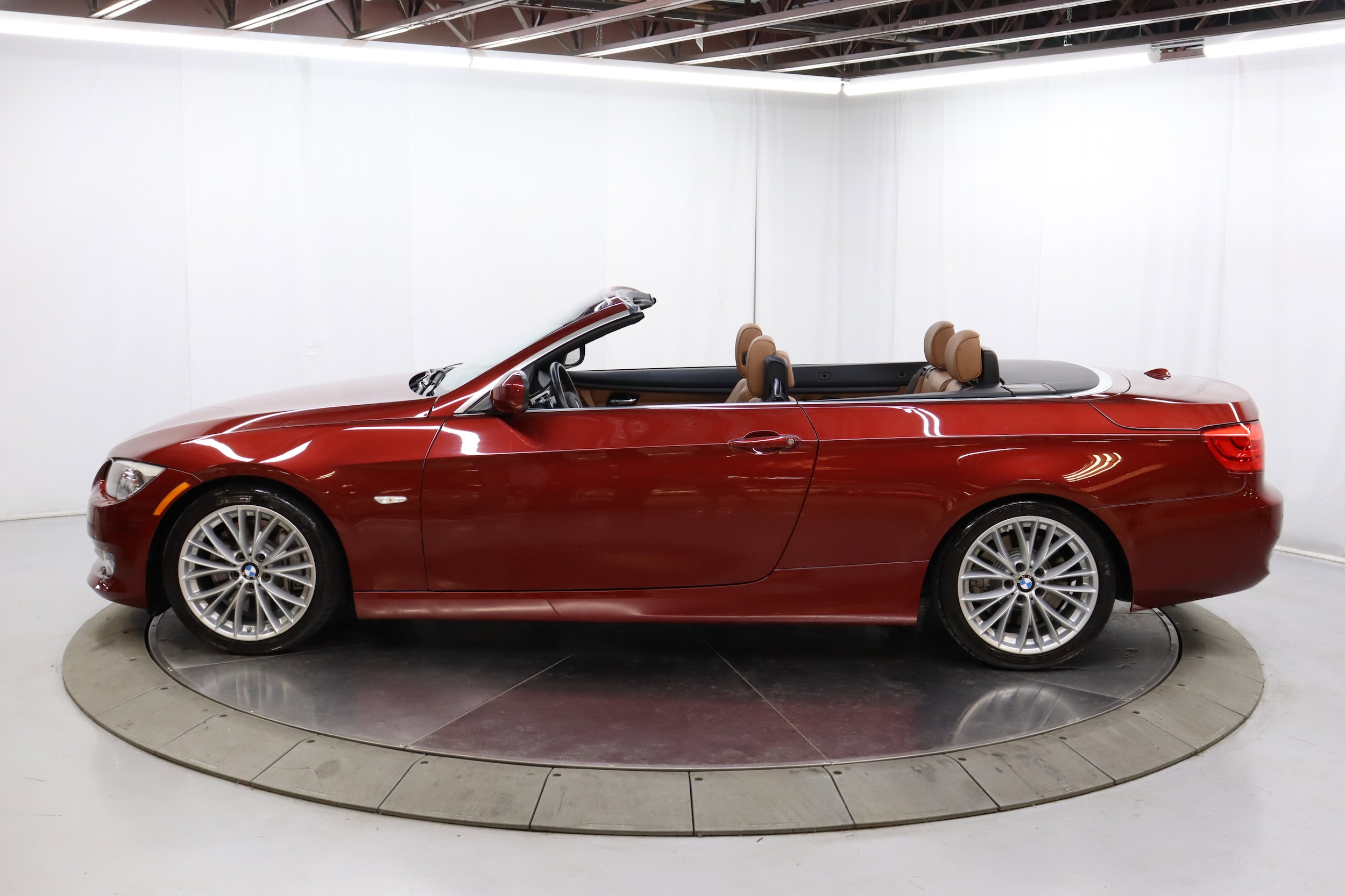 2011 BMW 3 Series 70