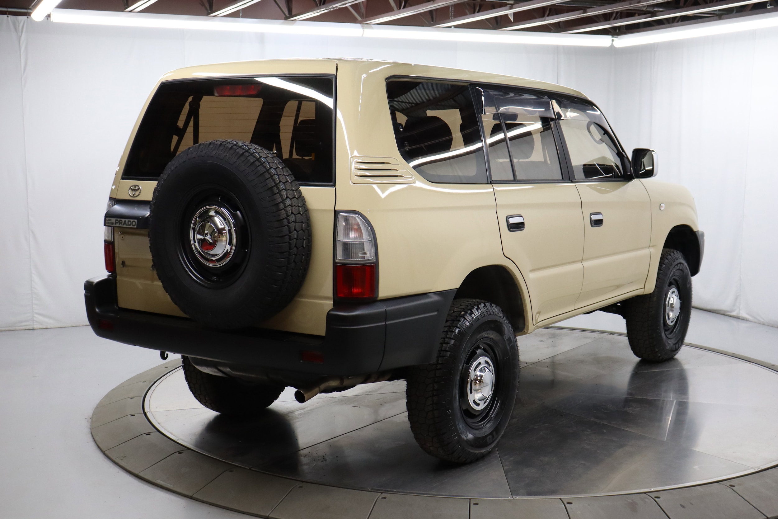 1999 Toyota Land Cruiser Prado 7