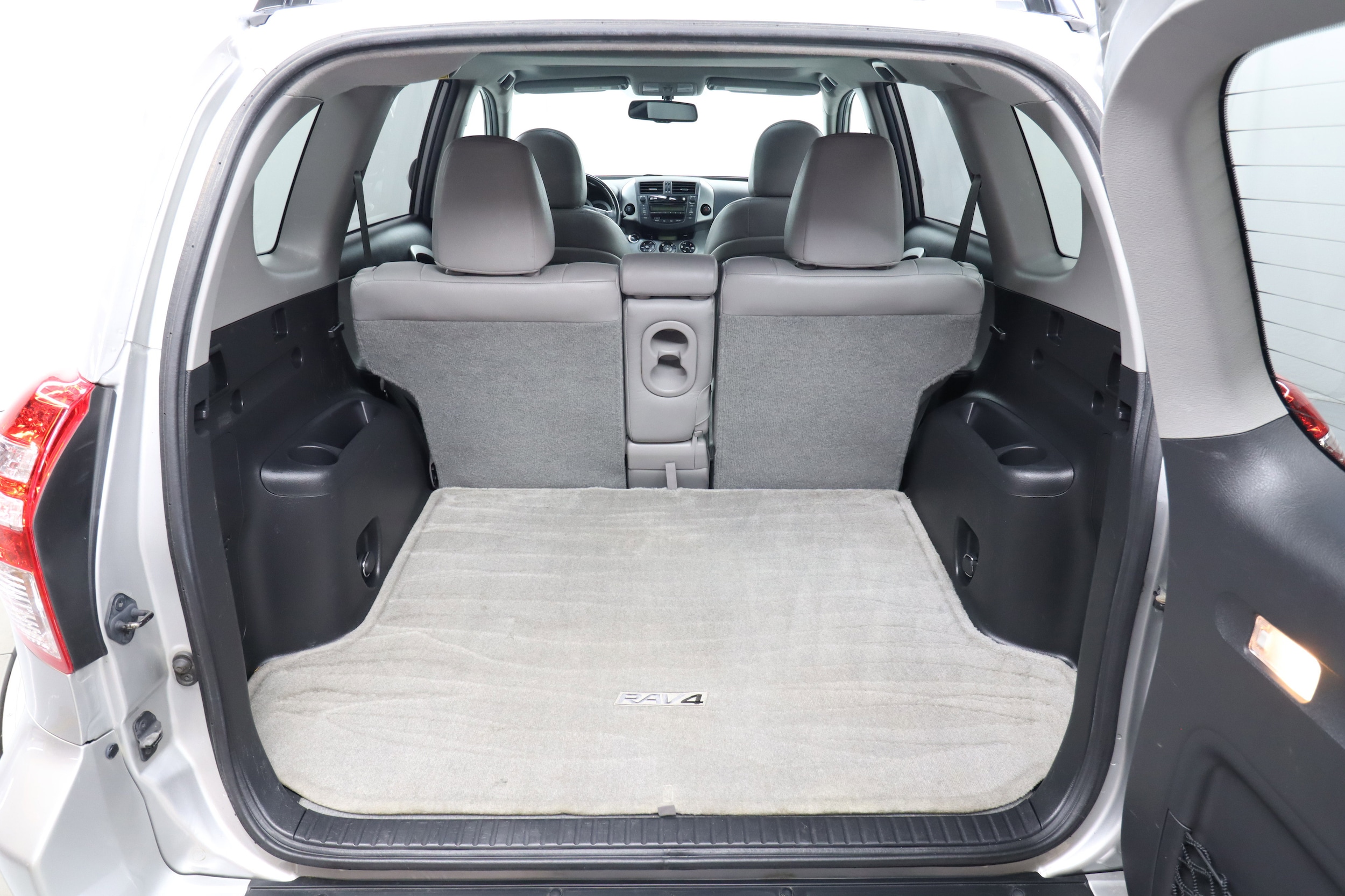 2011 Toyota RAV4 27